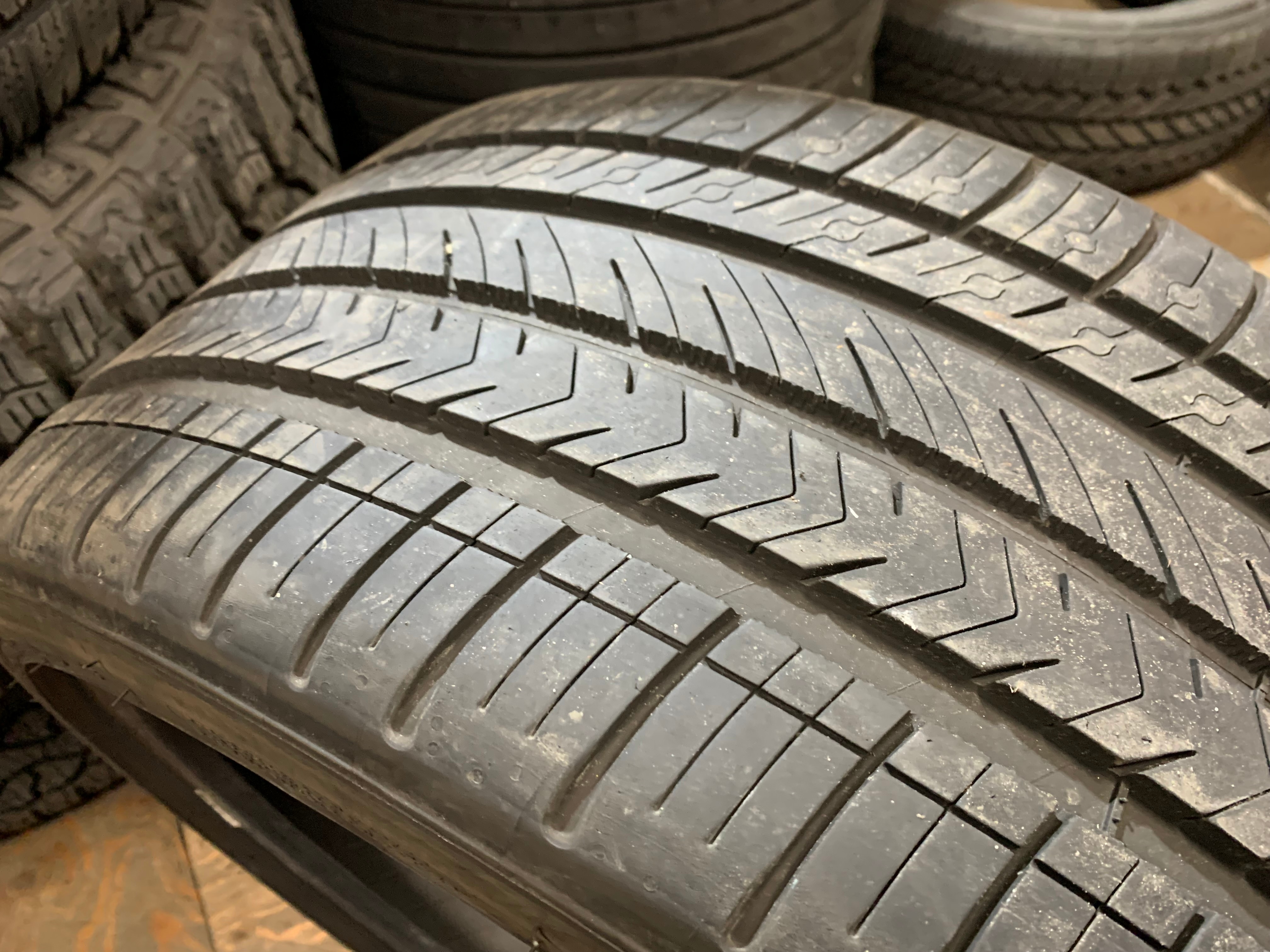 1 X single 255/35/19 M+S Michelin Pilot Sport AS4 with 70% tread - photo 4