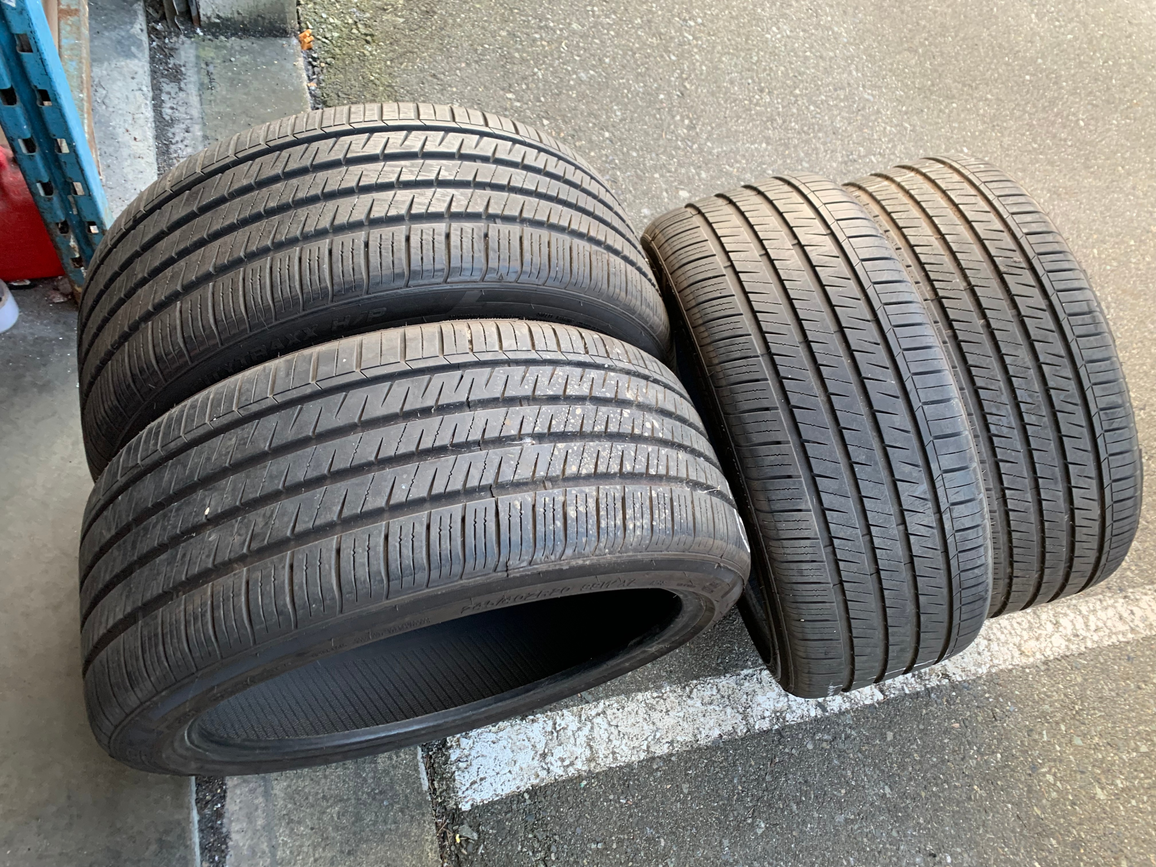SET of 245/40/20 99W XL M+S LandSpider Citytraxx HP with 80% - photo 5