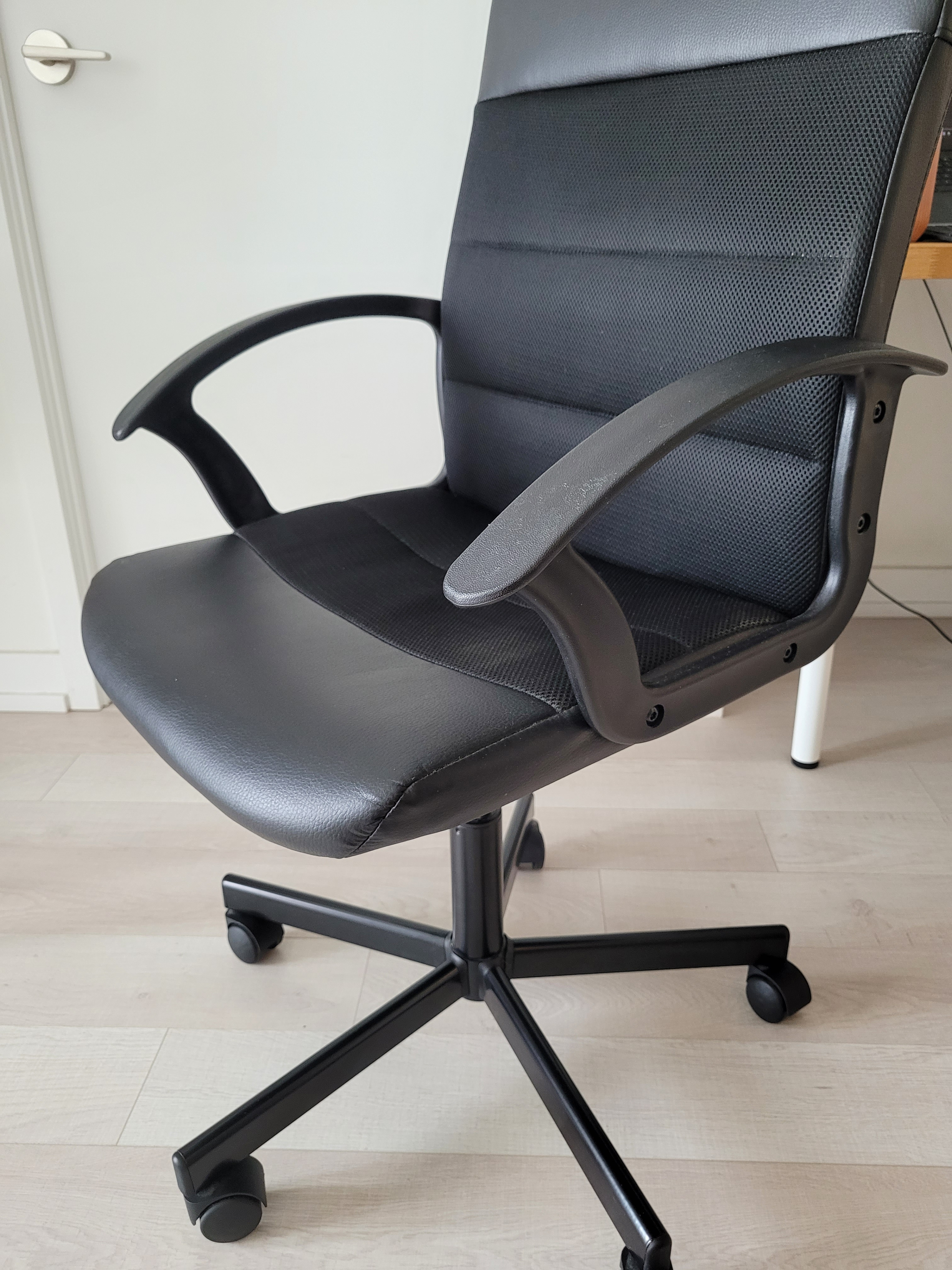 IKEA RENBERGET Swivel chair, Bomstad black - photo 3