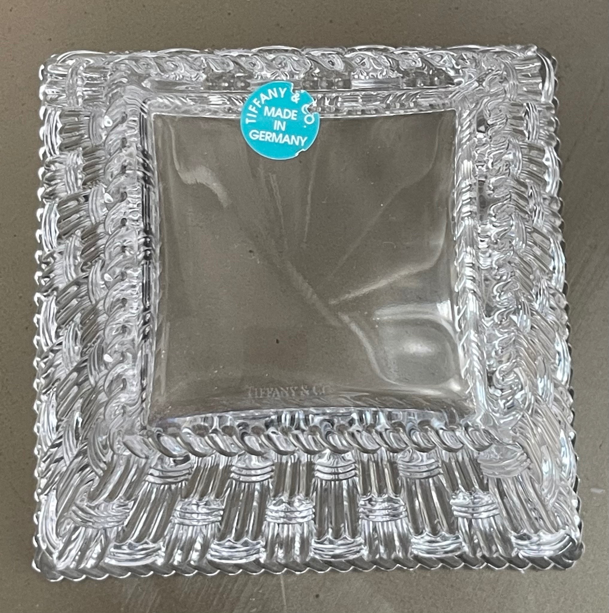 Tiffany & Co. Signed 4" Woven Crystal Bowl - photo 4