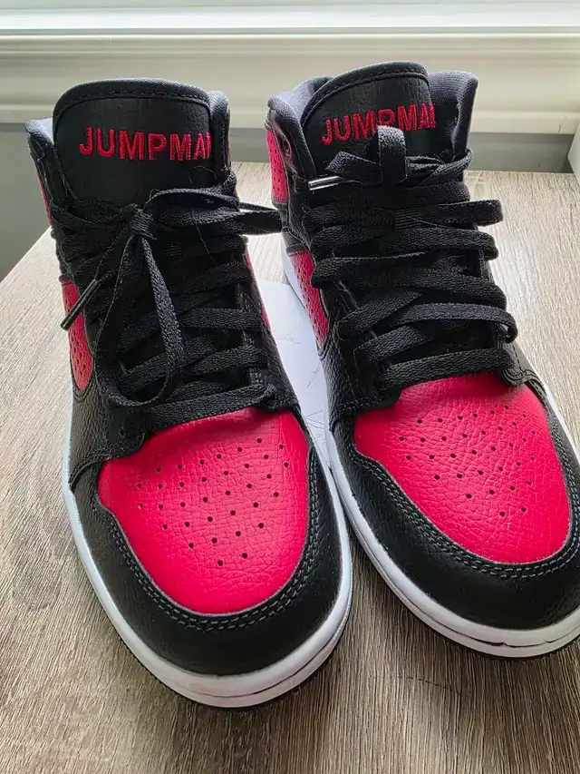 Nike Air Jordan Jumpman sneakers