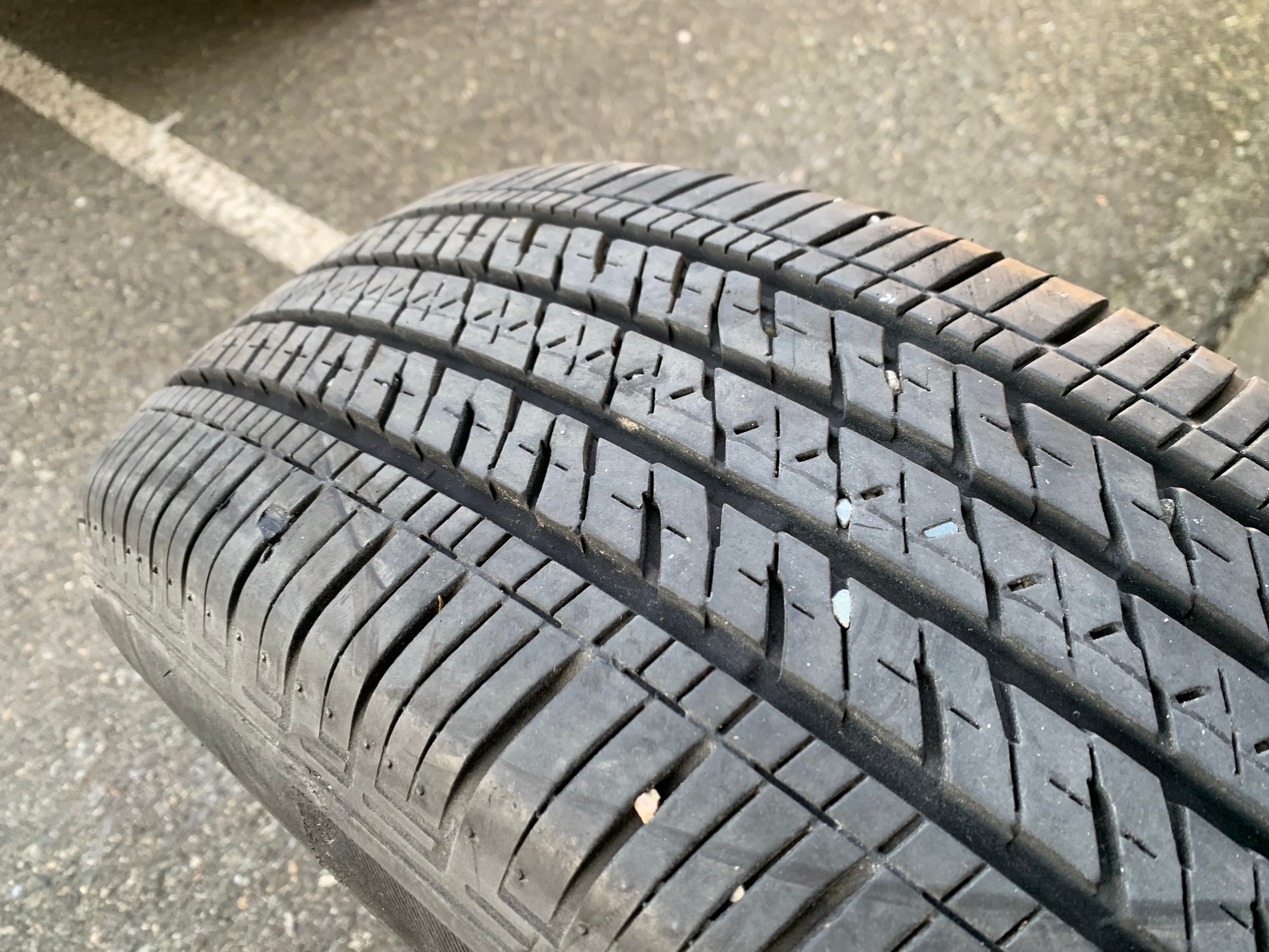 1 X single 225/65/17 Bridgestone Ecopia H/L422 Plus with 80% - photo 4