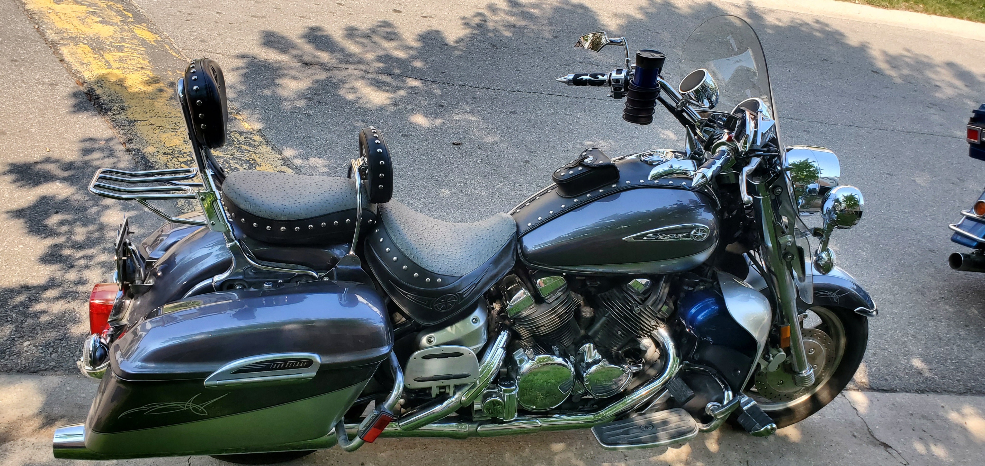 2008 Yamaha Royal Star Tour Deluxe - photo 2