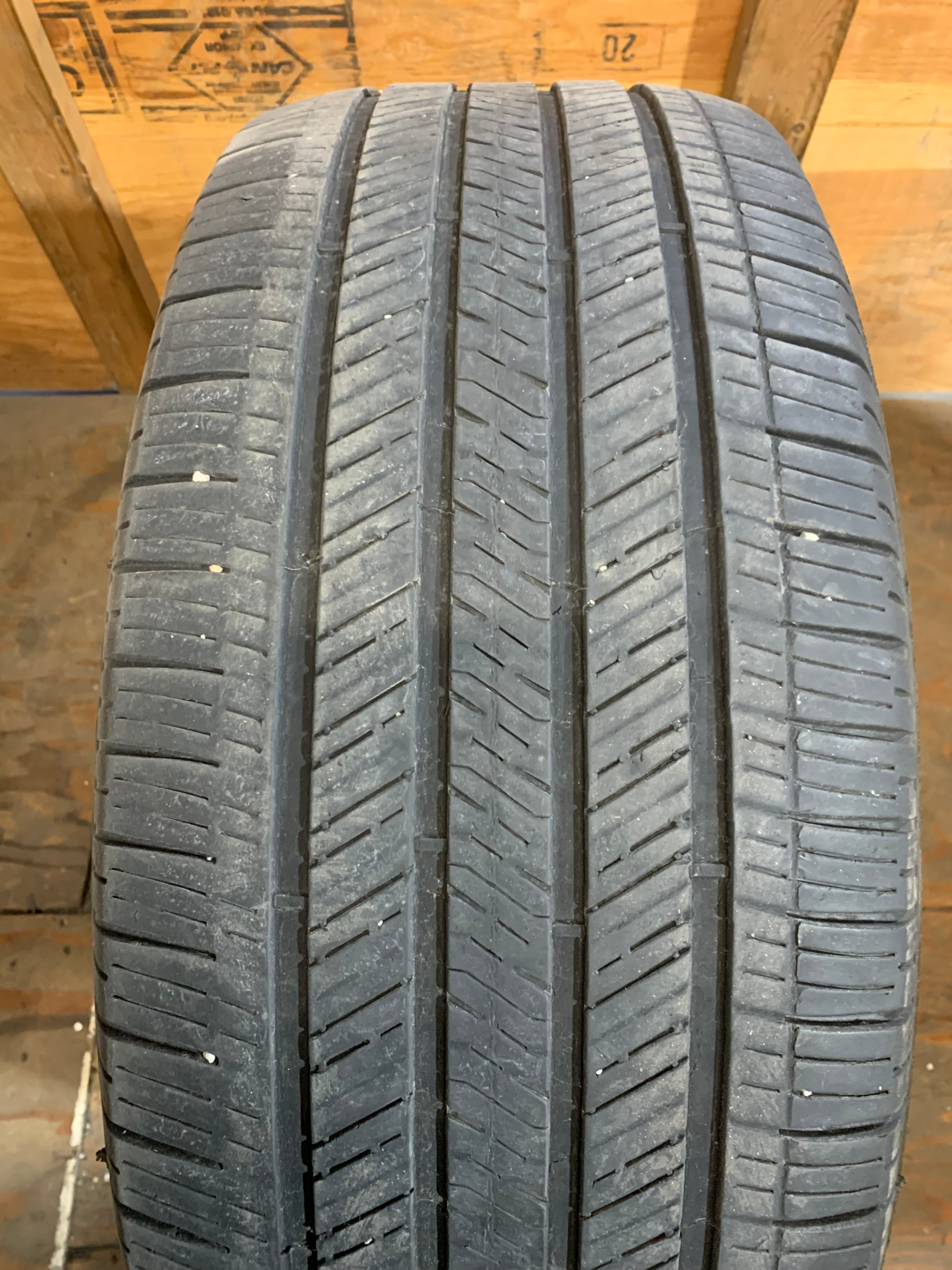 1 X single 285/45/22 M+S Goodyear eagle touring with 50% tread