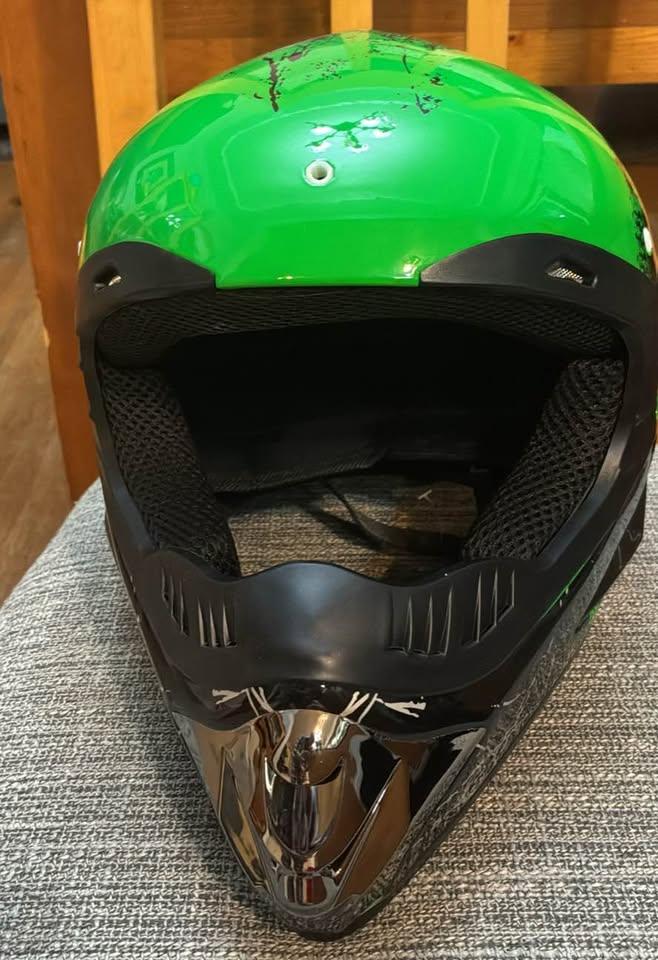 New Full Face MotorCross Motorcycle Helmet size Large