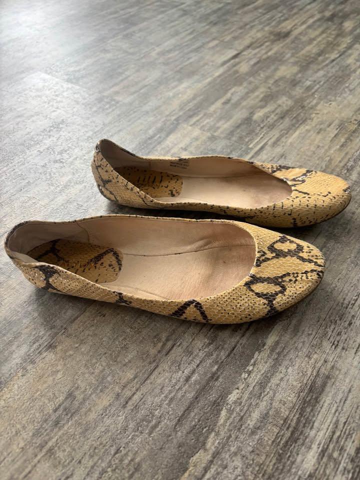 size 8 flats - photo 2