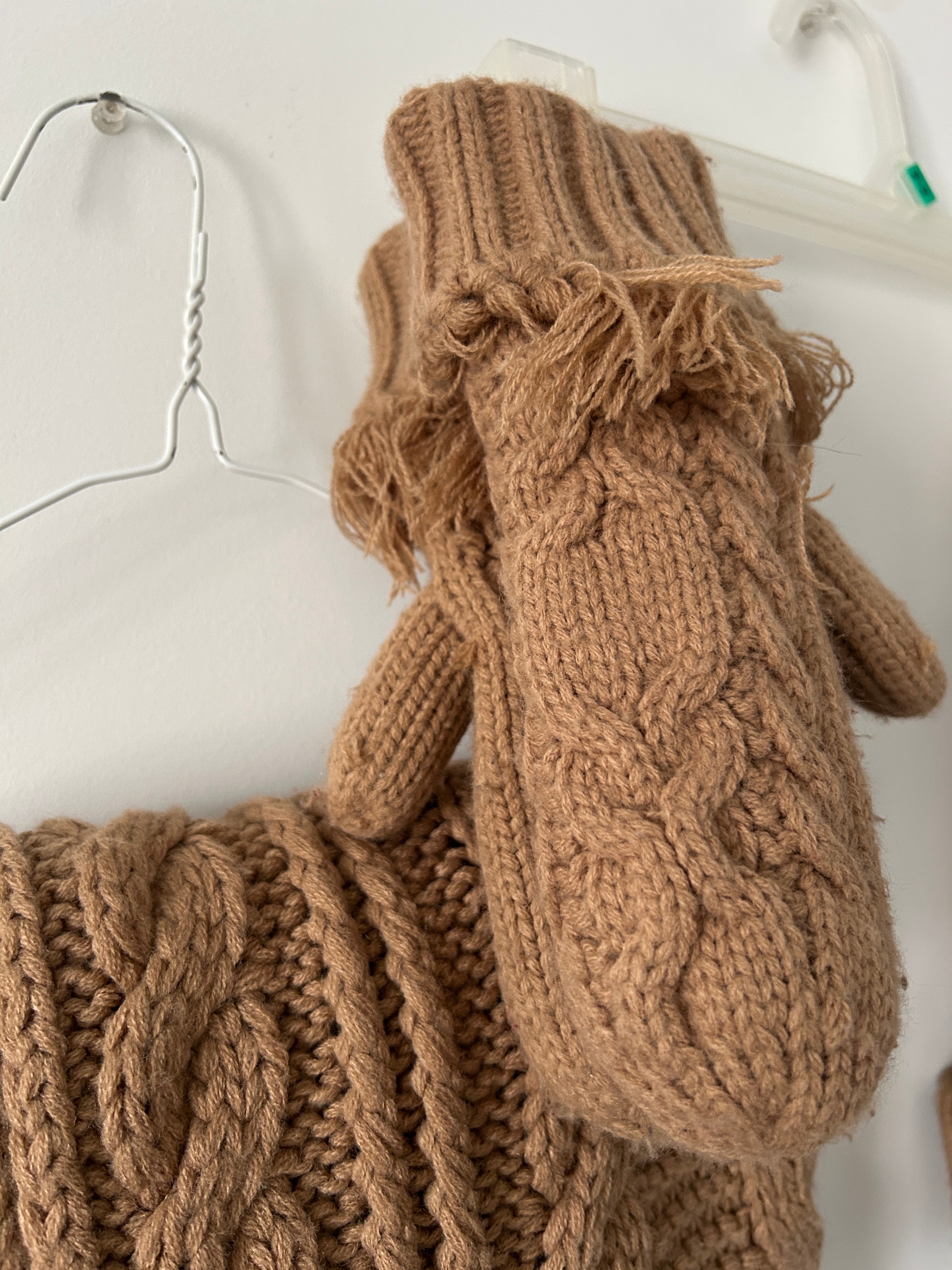 3PCS Love & Lore Scarf, Mittens & Toque Set - photo 2