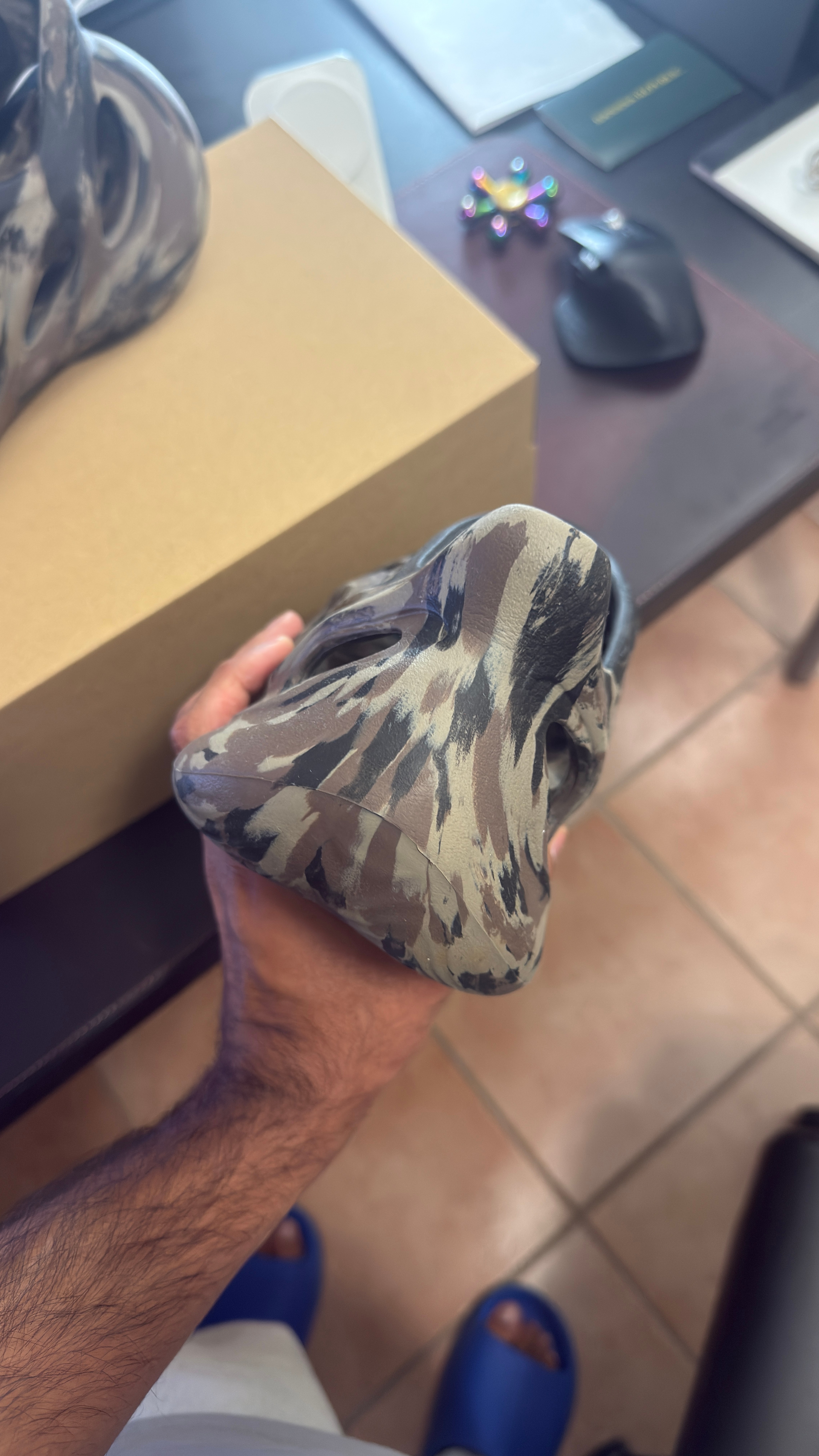 Adidas Yeezy Foam RNNR MX Cinder - photo 5