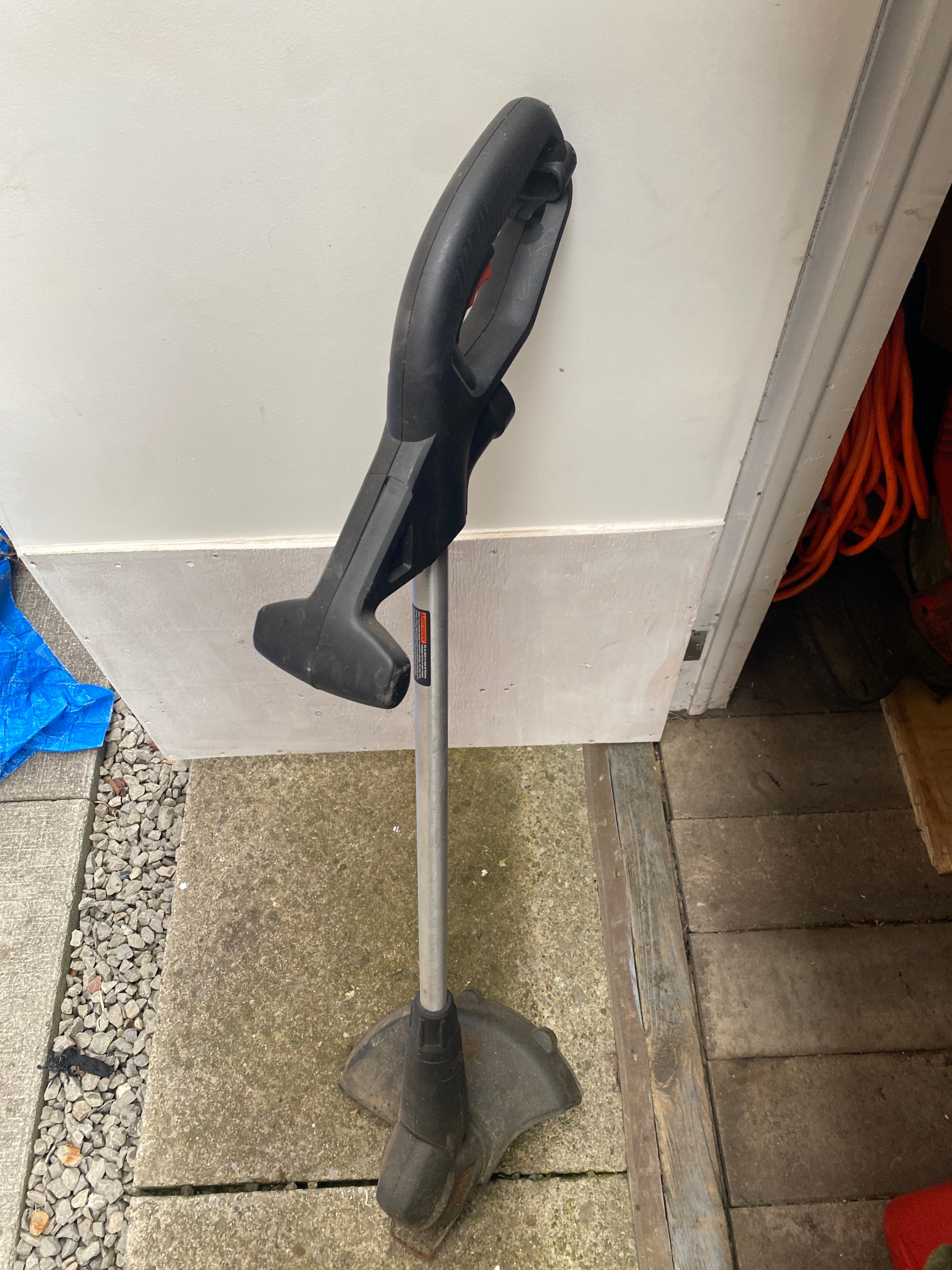 Black+Decker Electric String Trimmer (ST4500 Type 5)