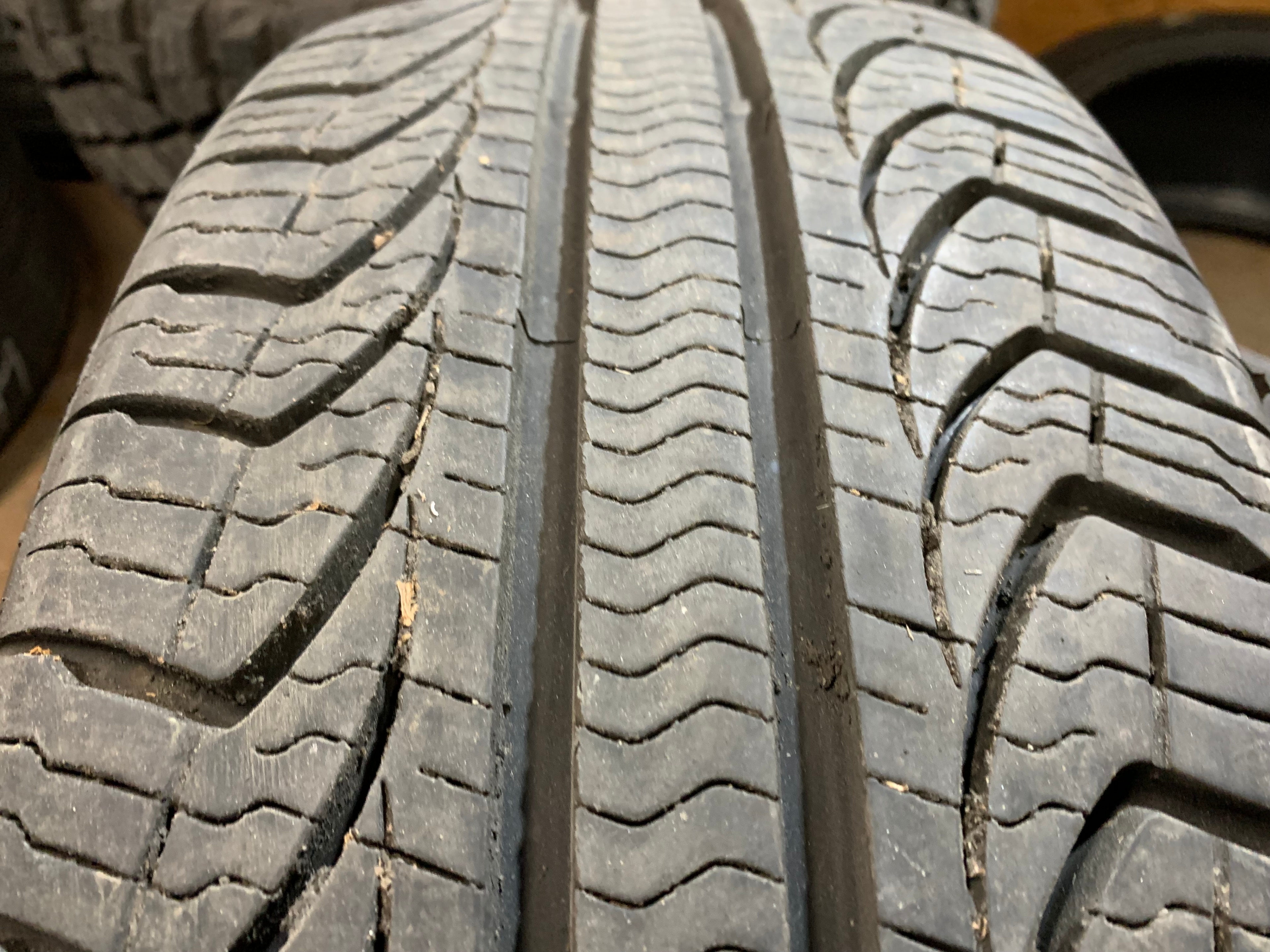 1 X single 215/55/17 Pirelli P4 Persist A/S Plus New take off - photo 3