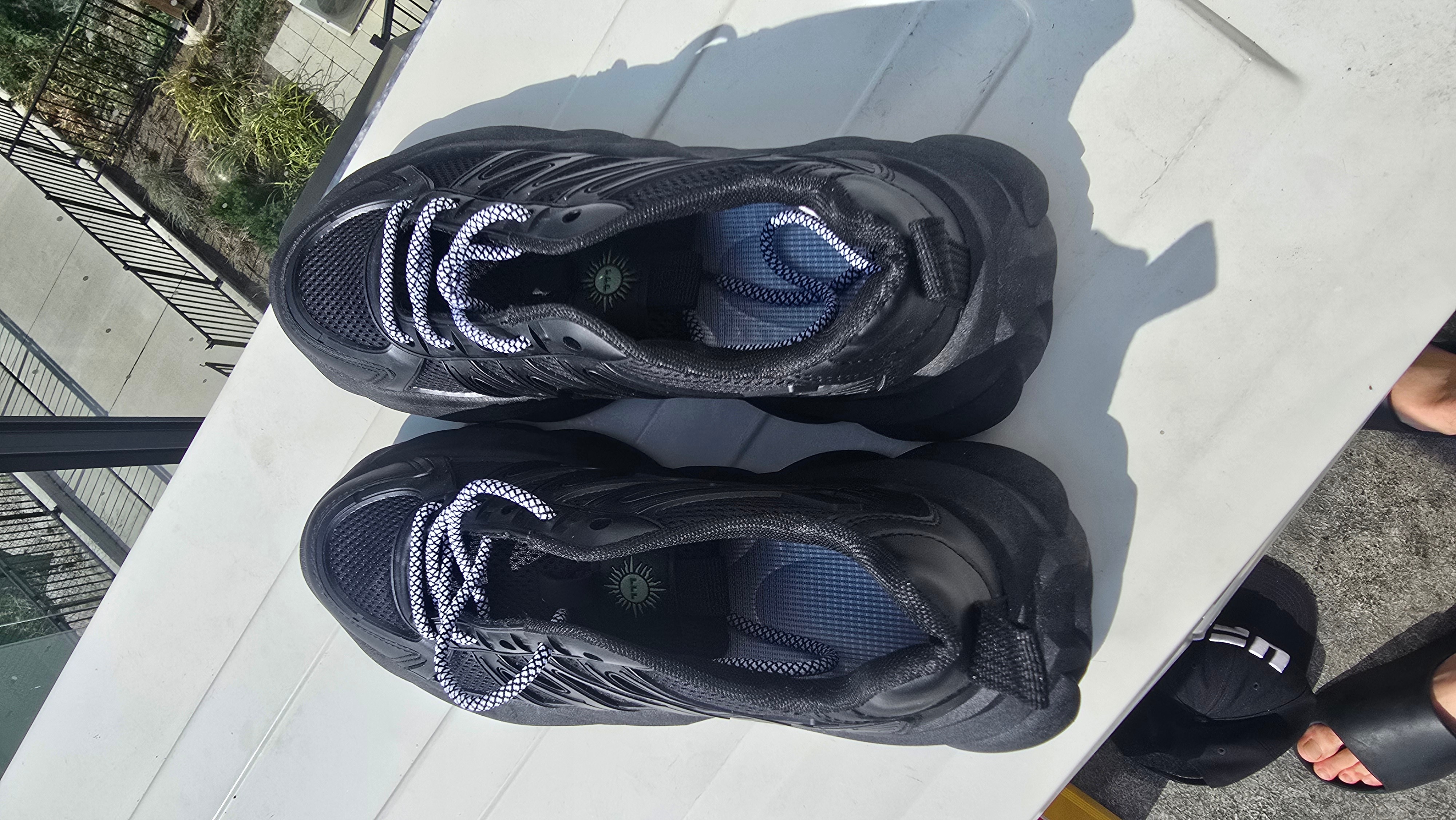 Black Chunky Sneakers Size EU 43 (US 9.5–10) – Brand New - photo 3