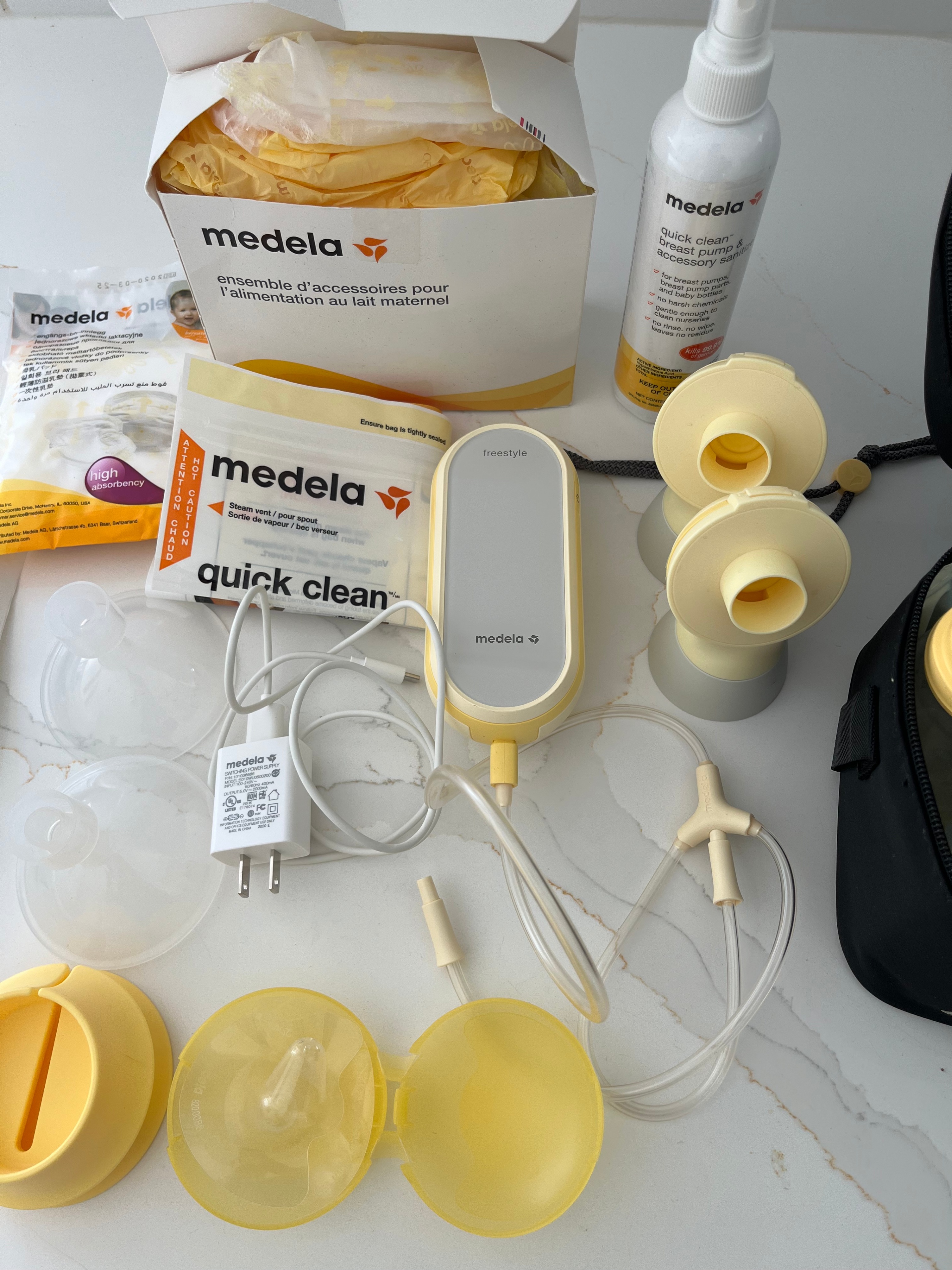 Medela Freestyle Flex Double Breast Pump + Extras - photo 3