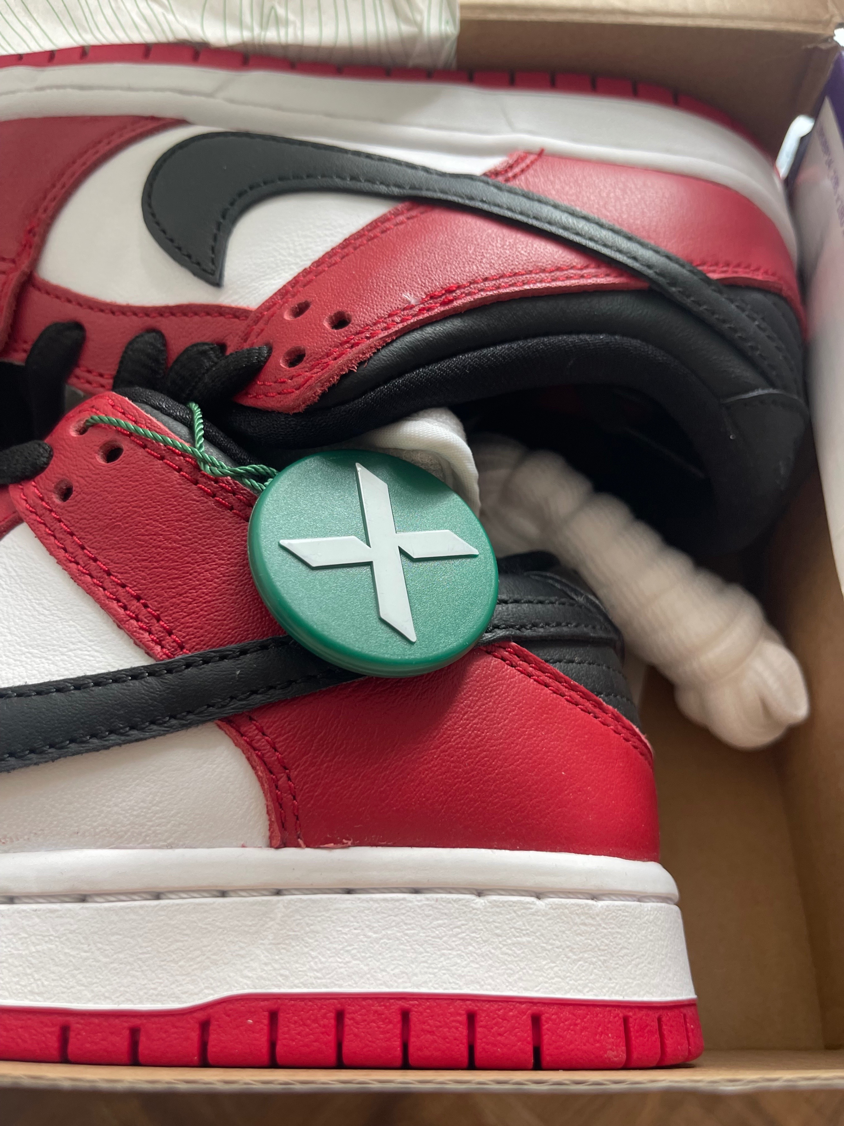 New Nike SB Dunk Low "Chicago" J-Pack - Size 5.5W / 4M - photo 4