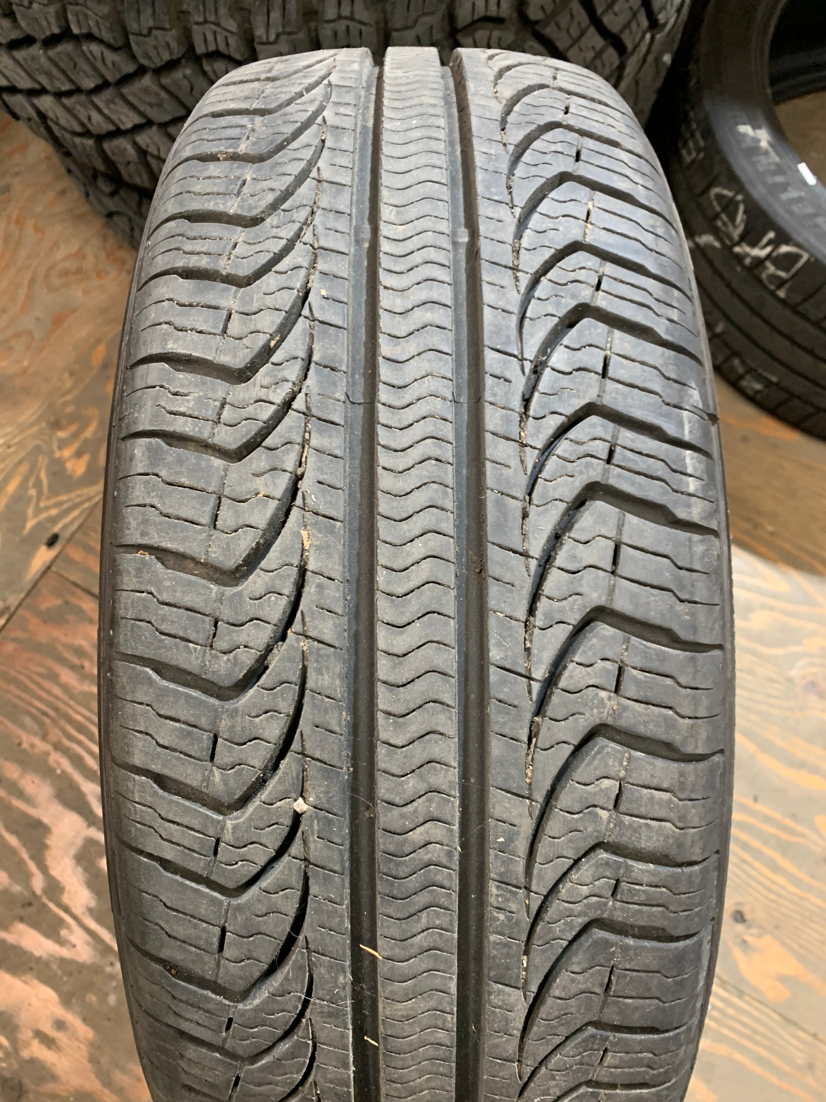 1 X single 215/55/17 Pirelli P4 Persist A/S Plus New take off