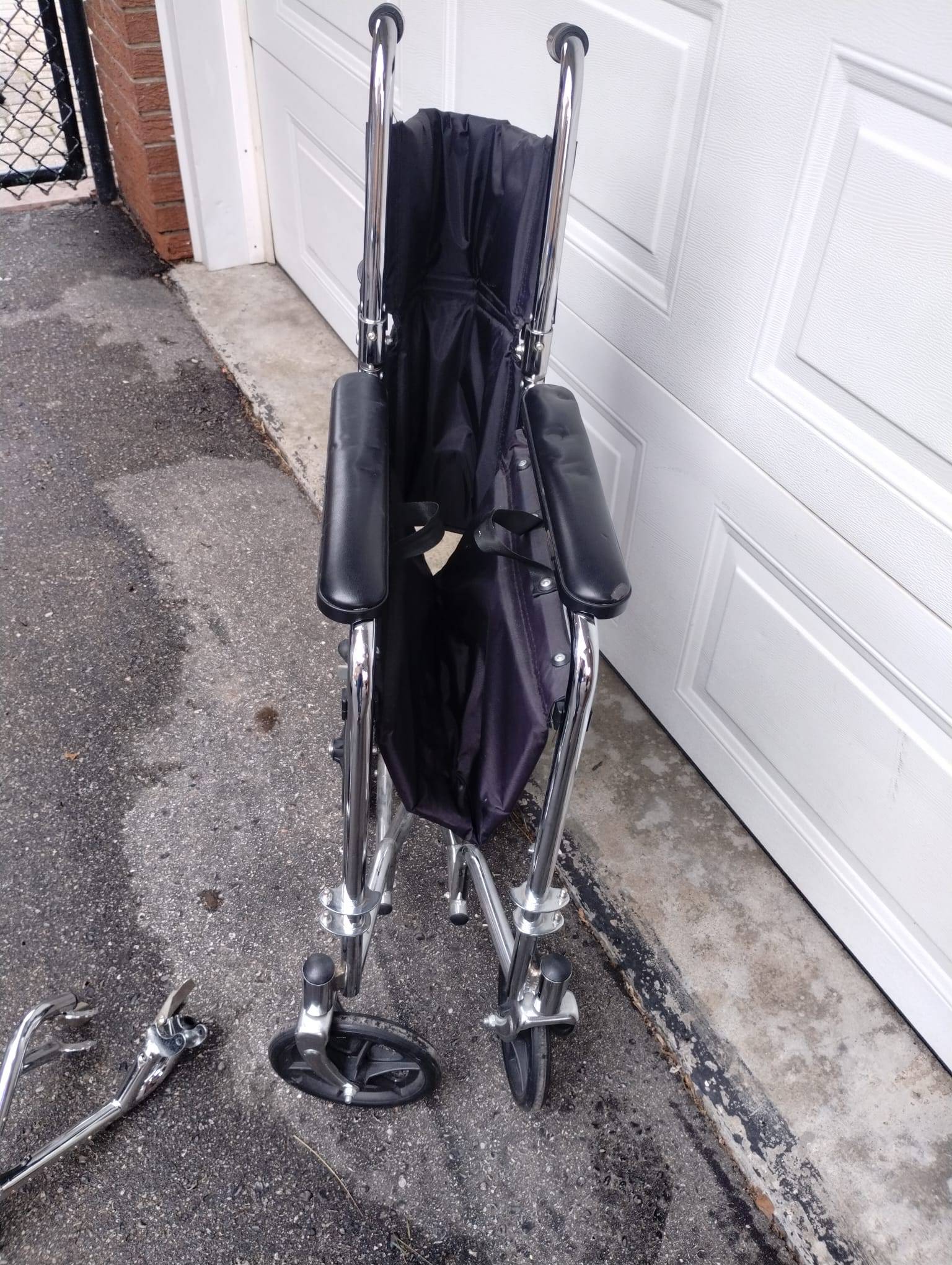 Airgo Transport Chair Lightweight and Compact Wheelchair - photo 2