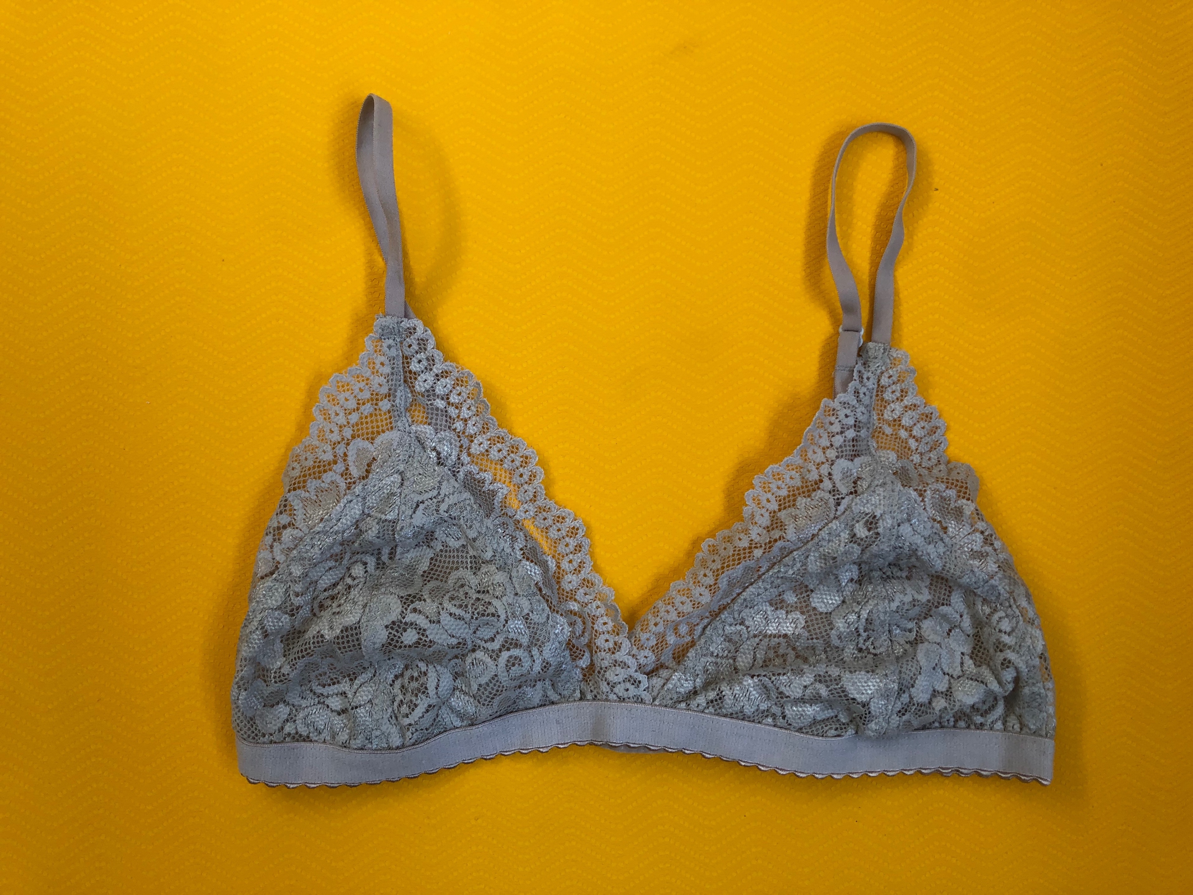 Aritzia Talula Monterey Lace Bralettes (original) - photo 3