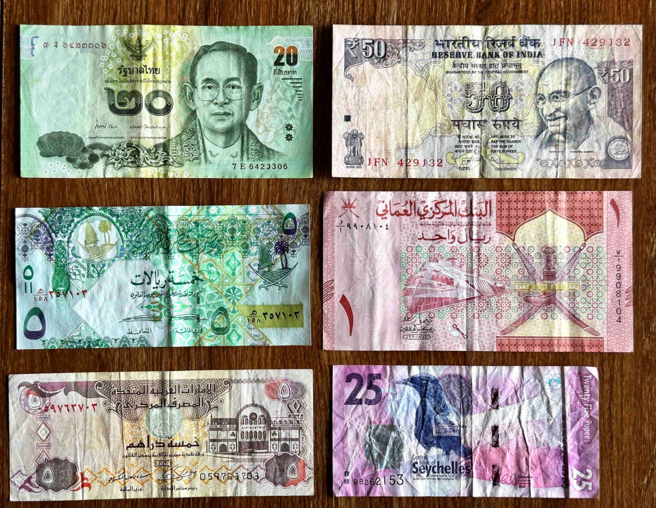6 World Banknotes