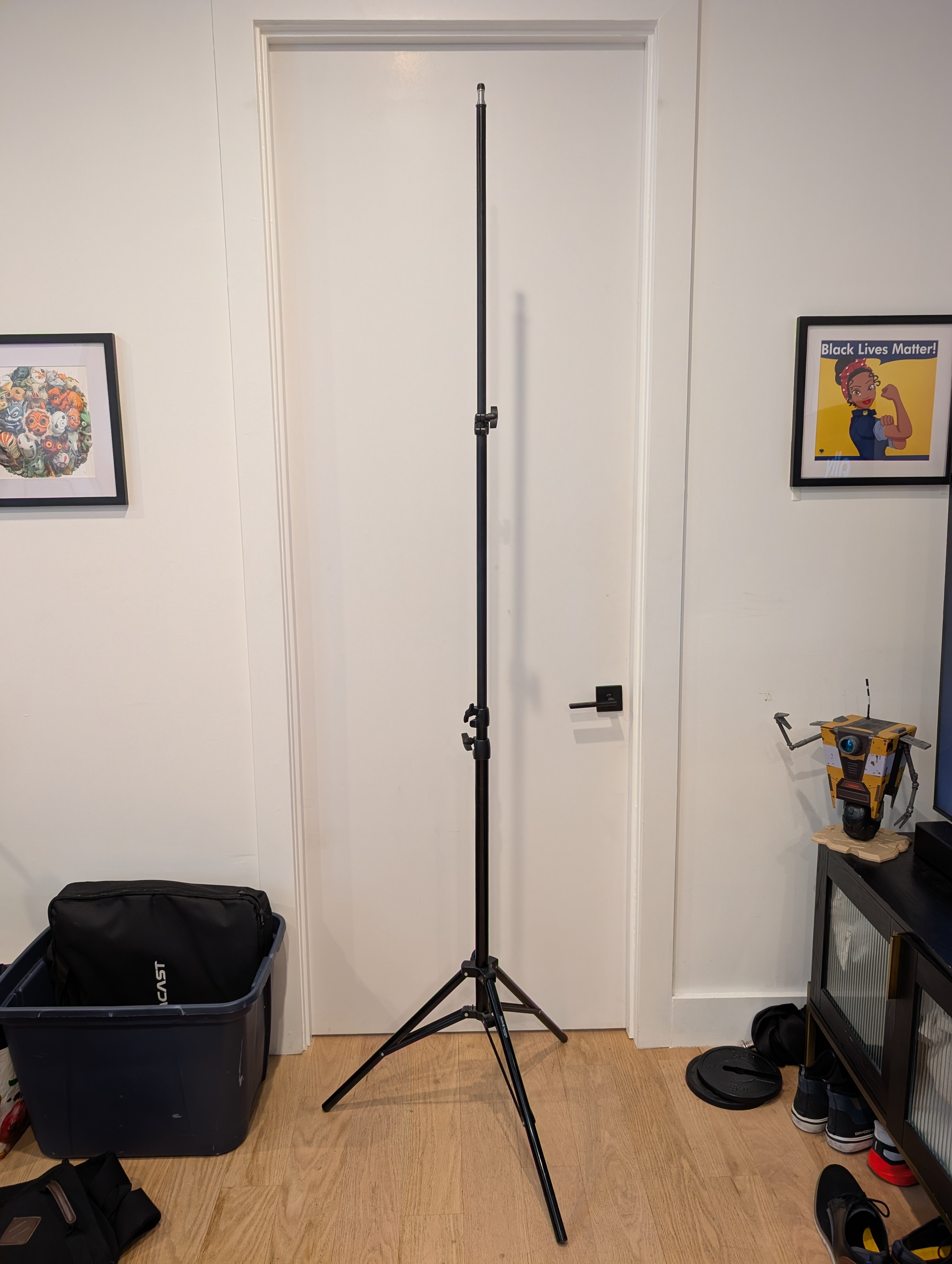 Dracast DRRNG180B bi-color ring light with tripod stand - photo 3