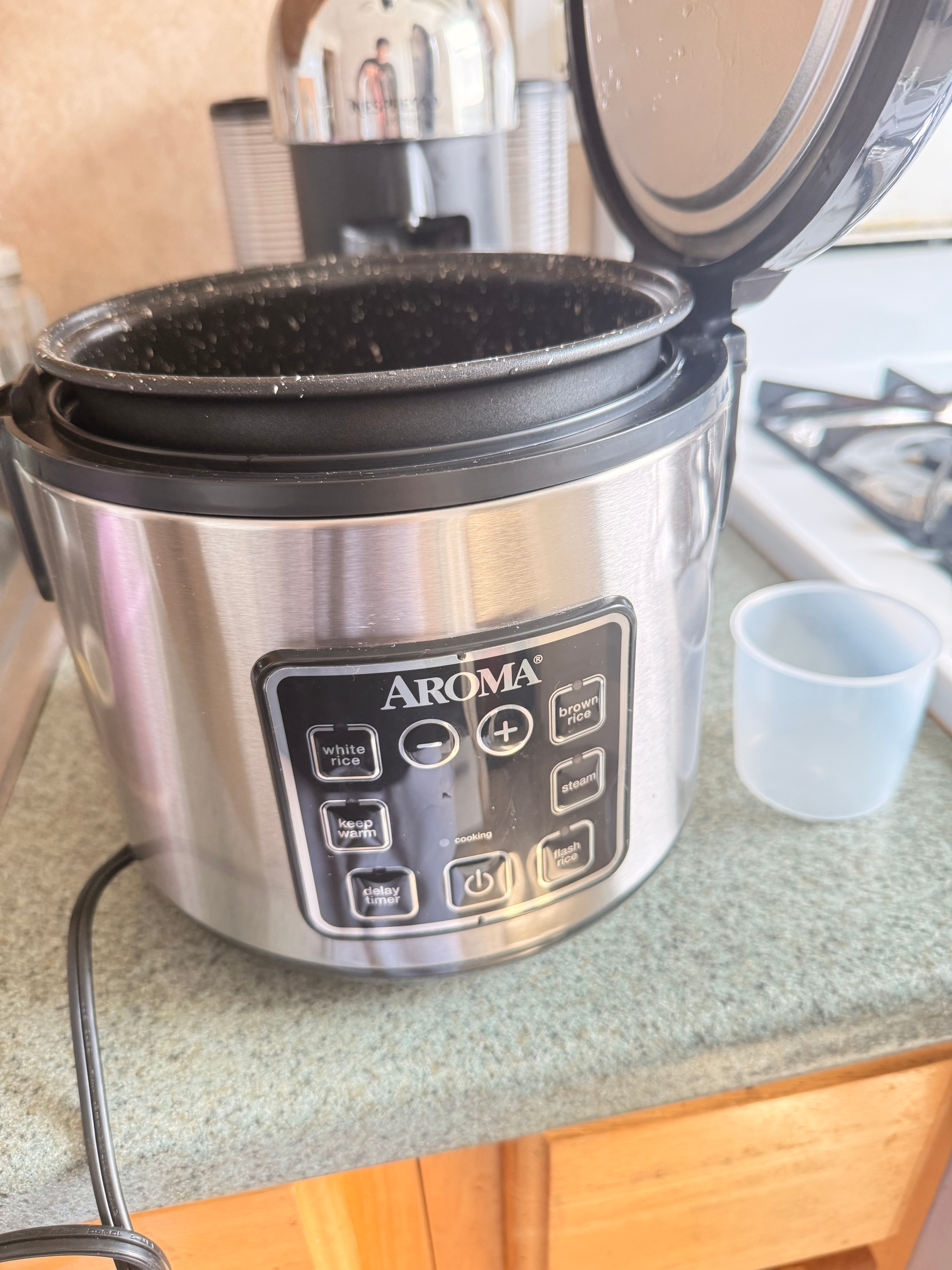 Aroma rice cooker with steam tray - photo 2