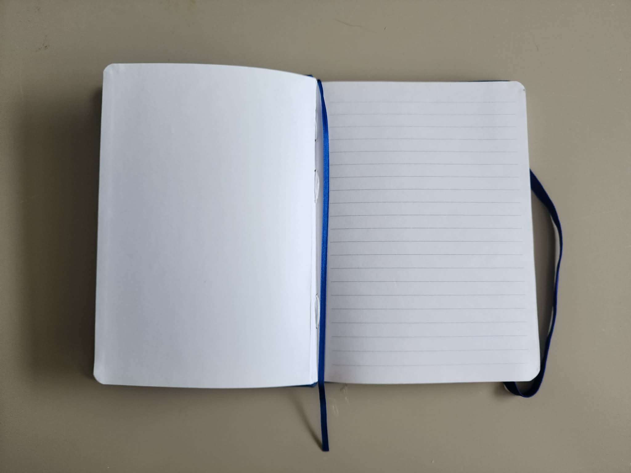 5 Assorted Notebooks / Sketchbooks - photo 4