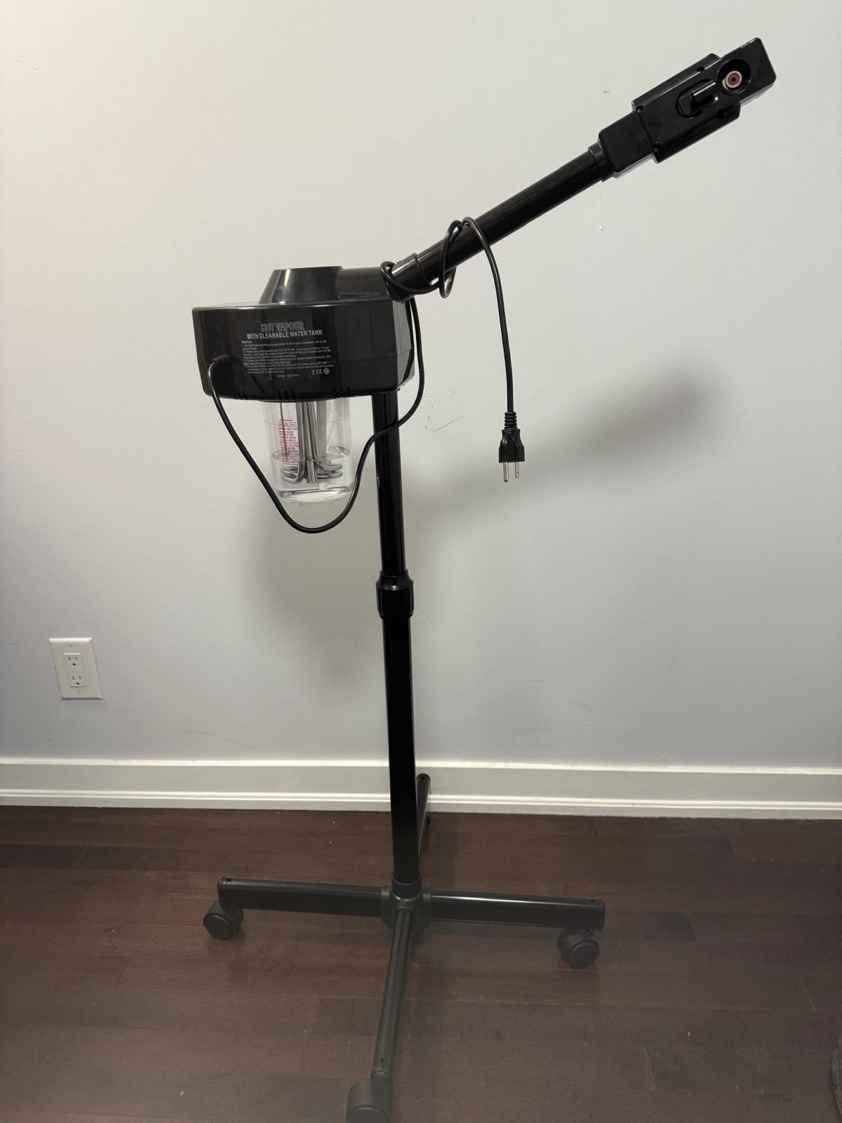 Brand New FLOLXNB Hot Vapour Facial Steamer Machine