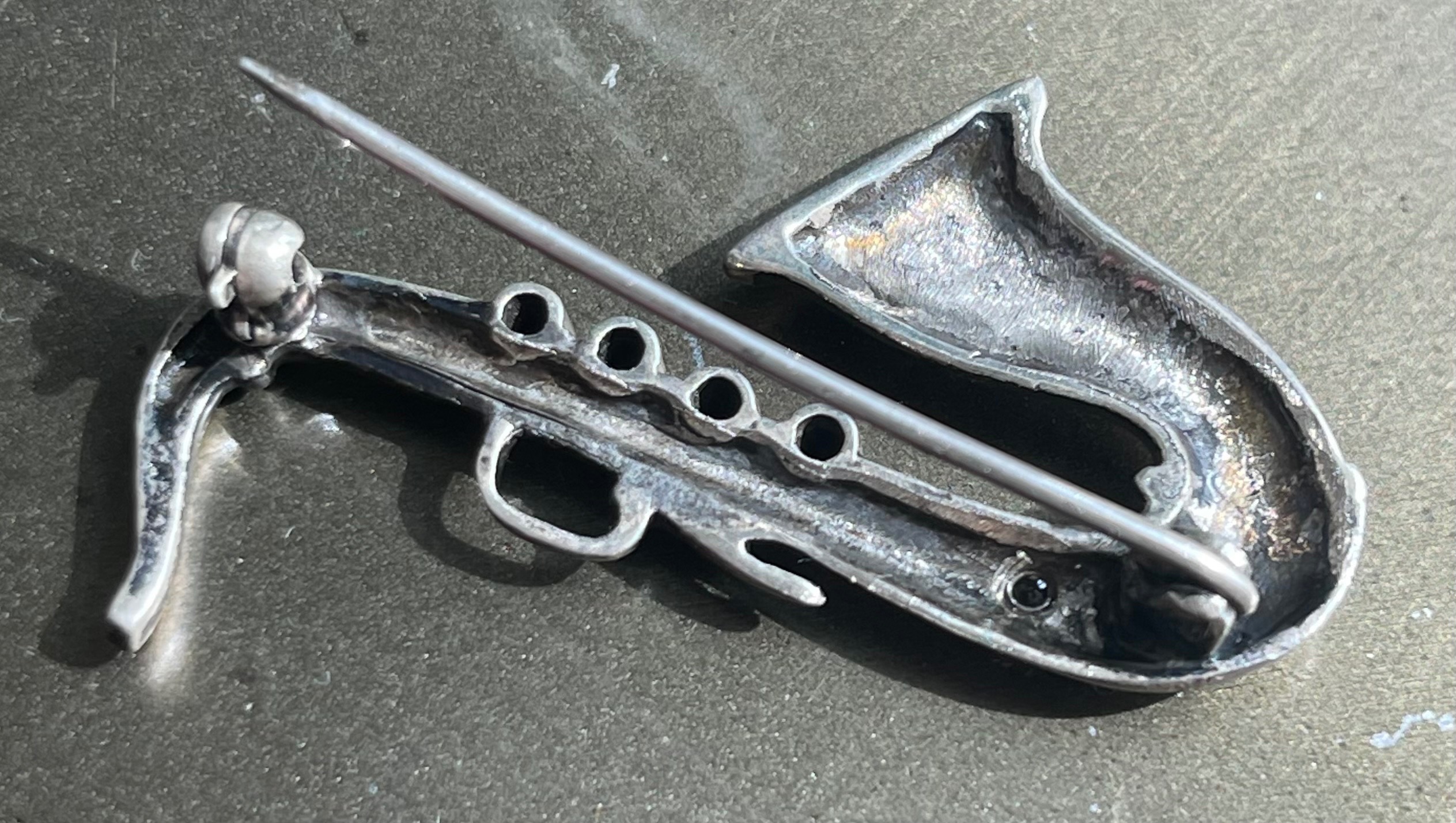 Vintage Sterling Silver Saxophone Brooch - Marcasite Accents - photo 2