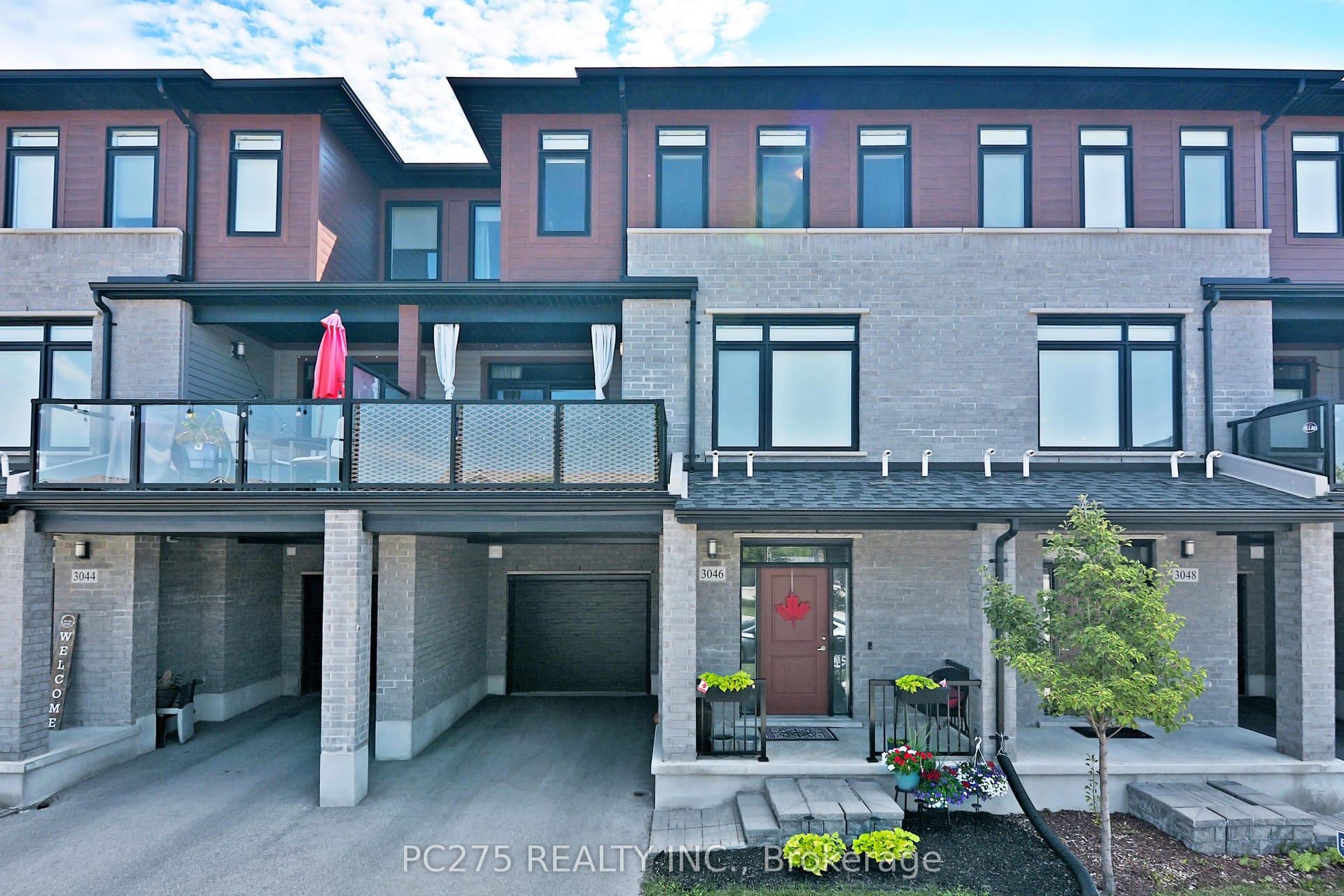 Modern 3-Bed Townhouse in South London - $2,700/mo