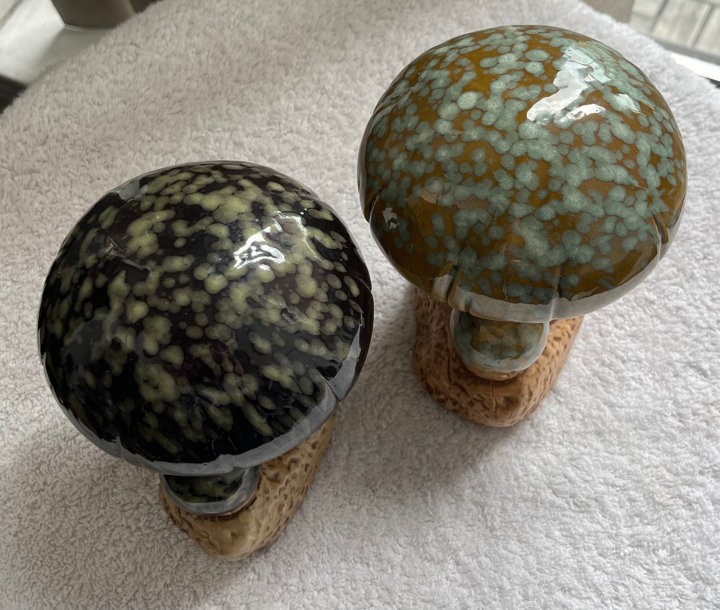 Vintage 5.5" Ceramic Mushroom Figurines (Set of 2) - photo 4
