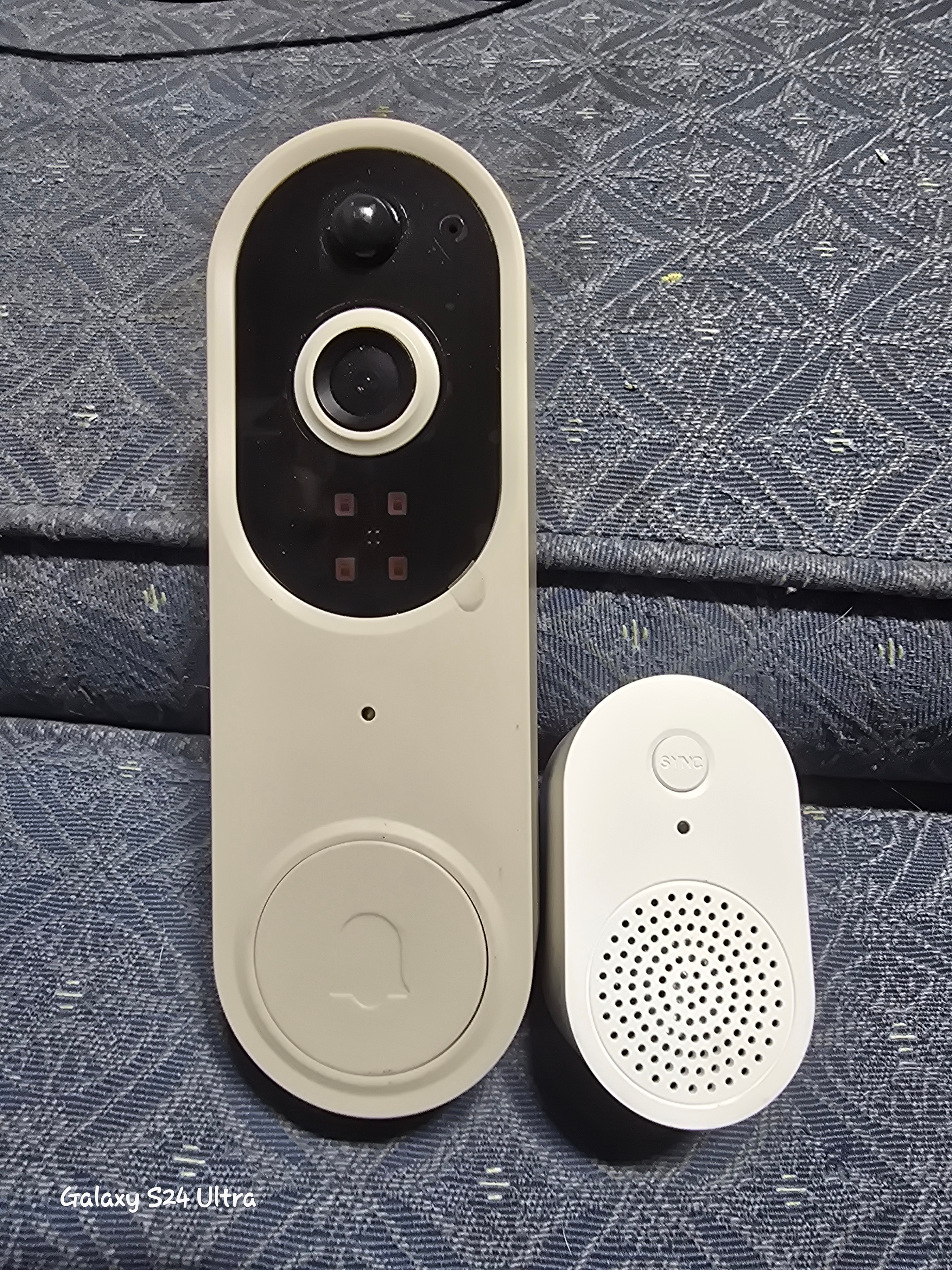 Smart Wi-Fi Doorbell Camera - photo 2