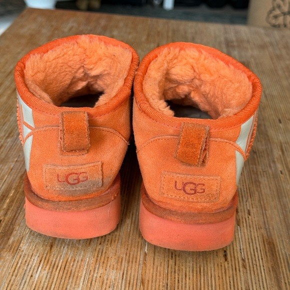 UGG Classic II Boot Orange Size 6 US - photo 3