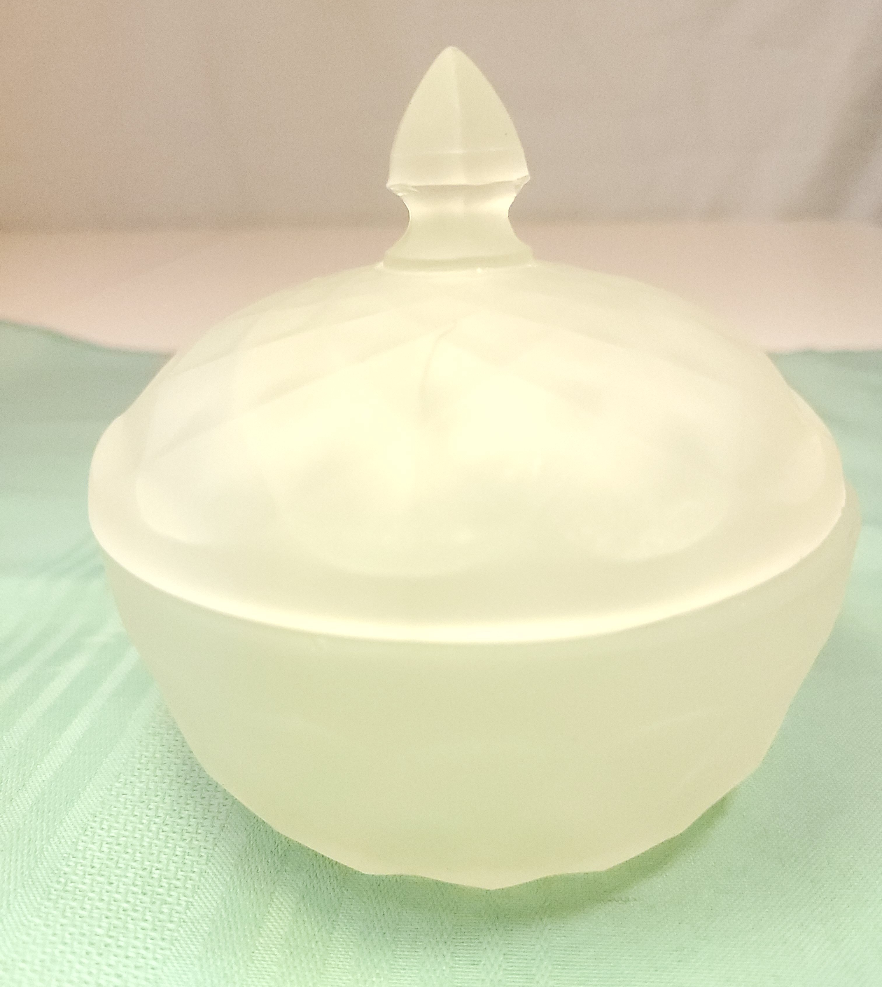 Pressed Glass Lidded Candy Dish – Frosted Satin Finish – 1960s - photo 2