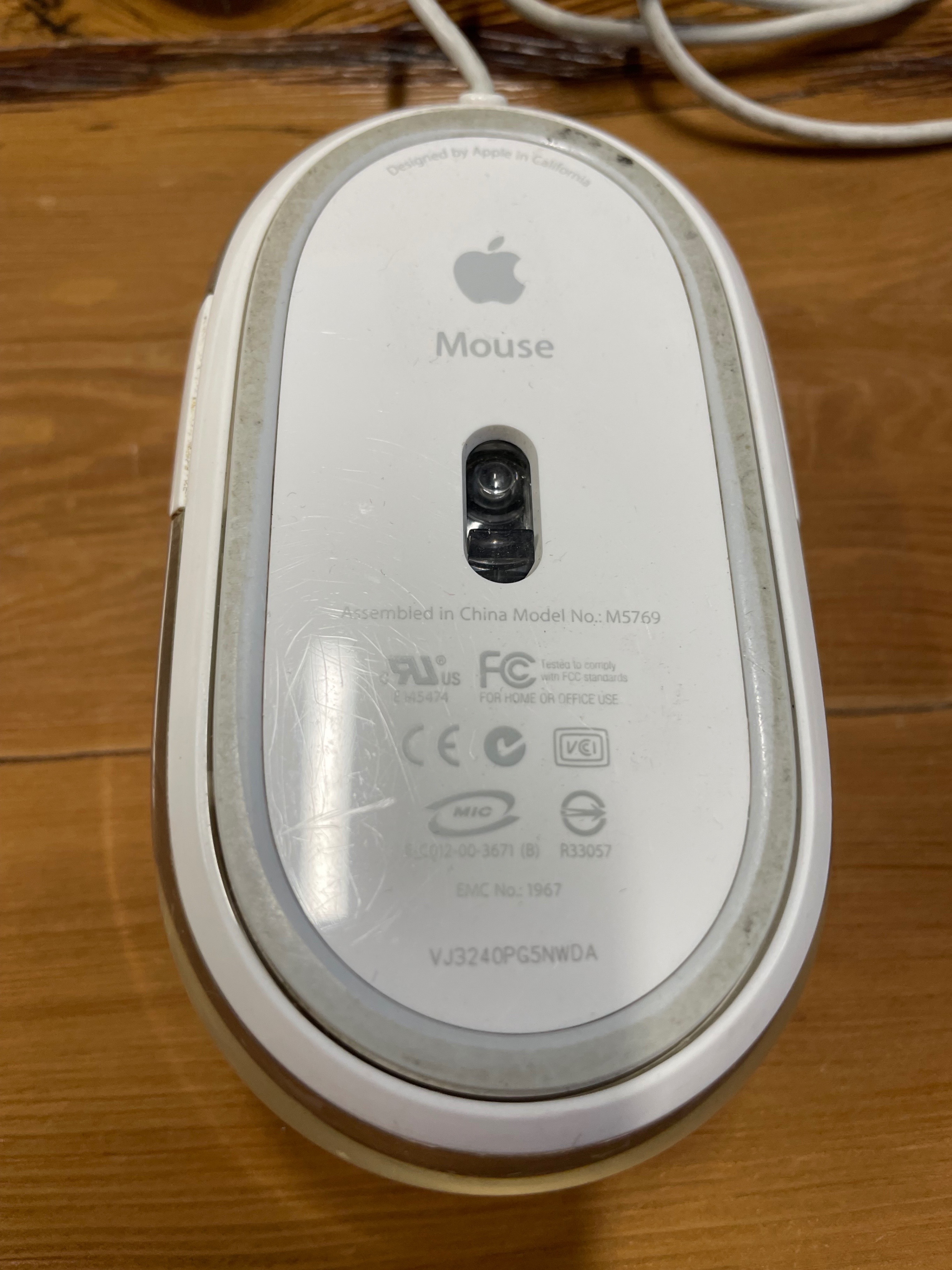 Apple (old school) Mouse - Model M5769 - photo 2