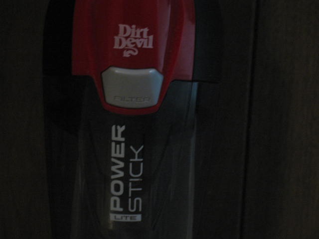 Dirt Devil 2 in 1 LITE Corded Vaccuum Cleaner - photo 4