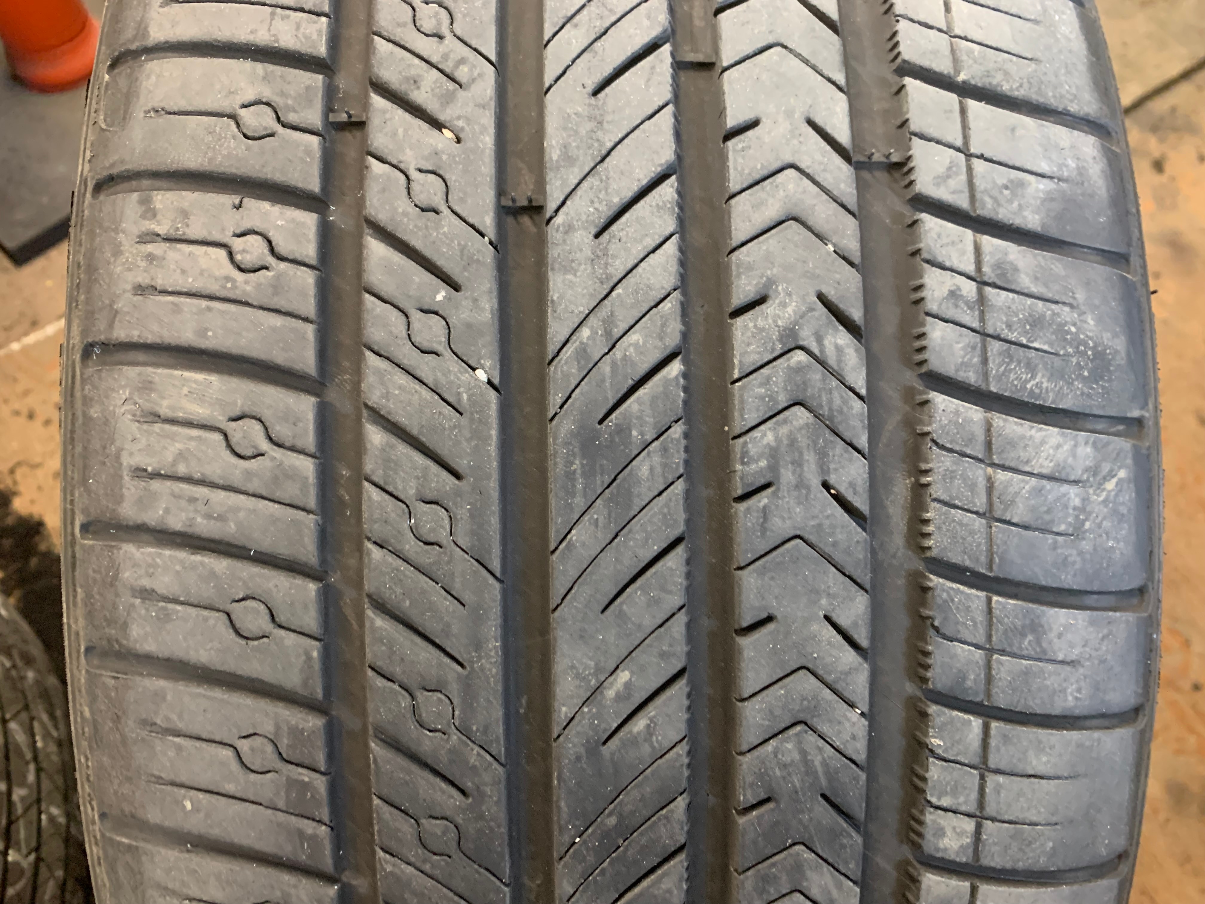 PAIR of 255/35/21 98W M+S Michelin Pilot Sport AS4 with 60% - photo 2