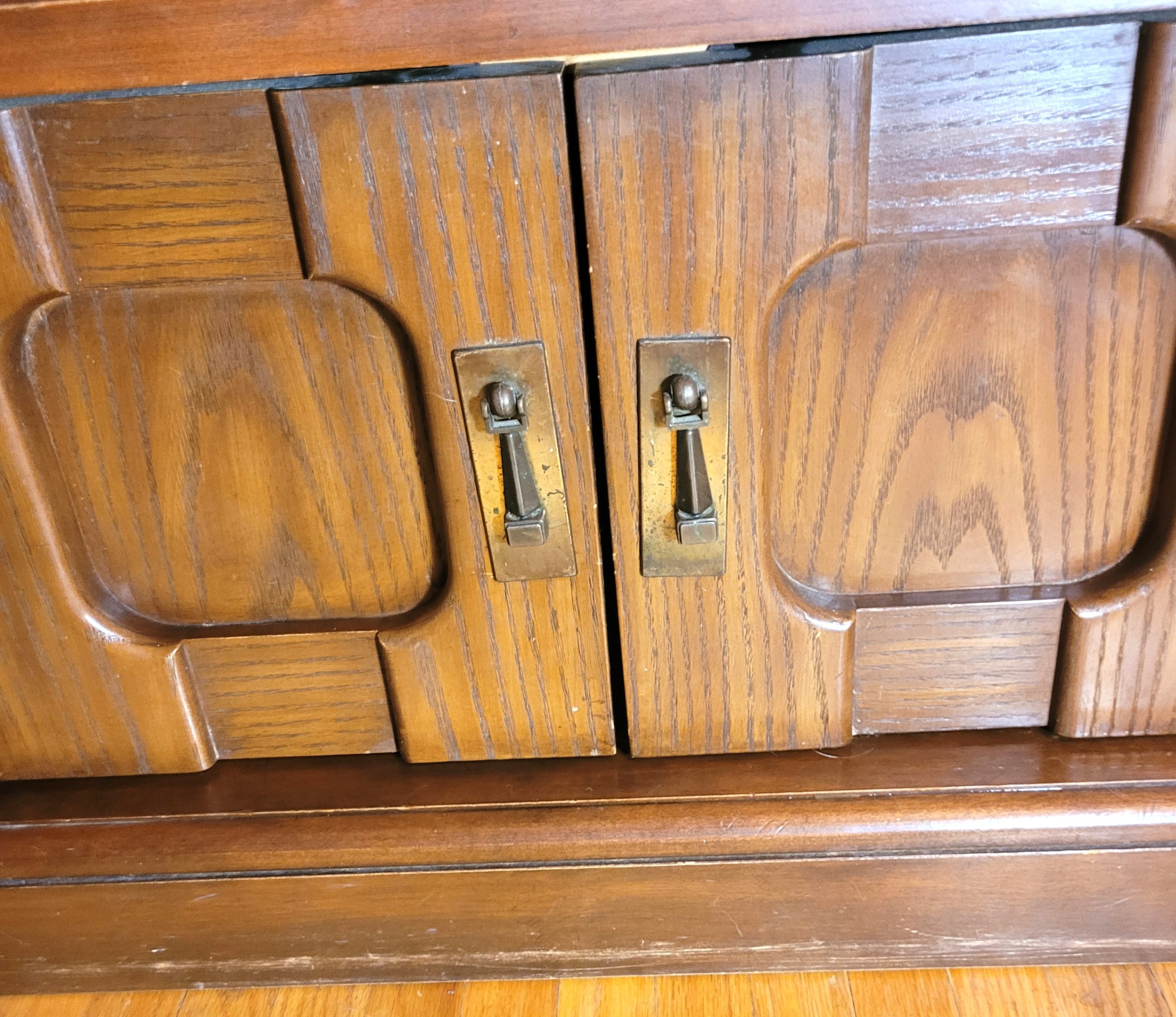 Circa 1960s Wood Coffee Table with Storage Cabinet - photo 4