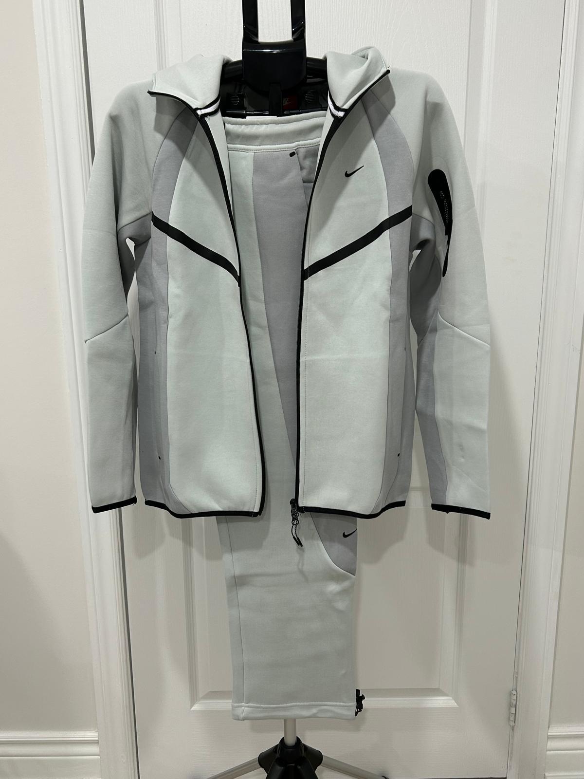 Nike Tech Fleece Full Tracksuit - Black / White Reflective - photo 2