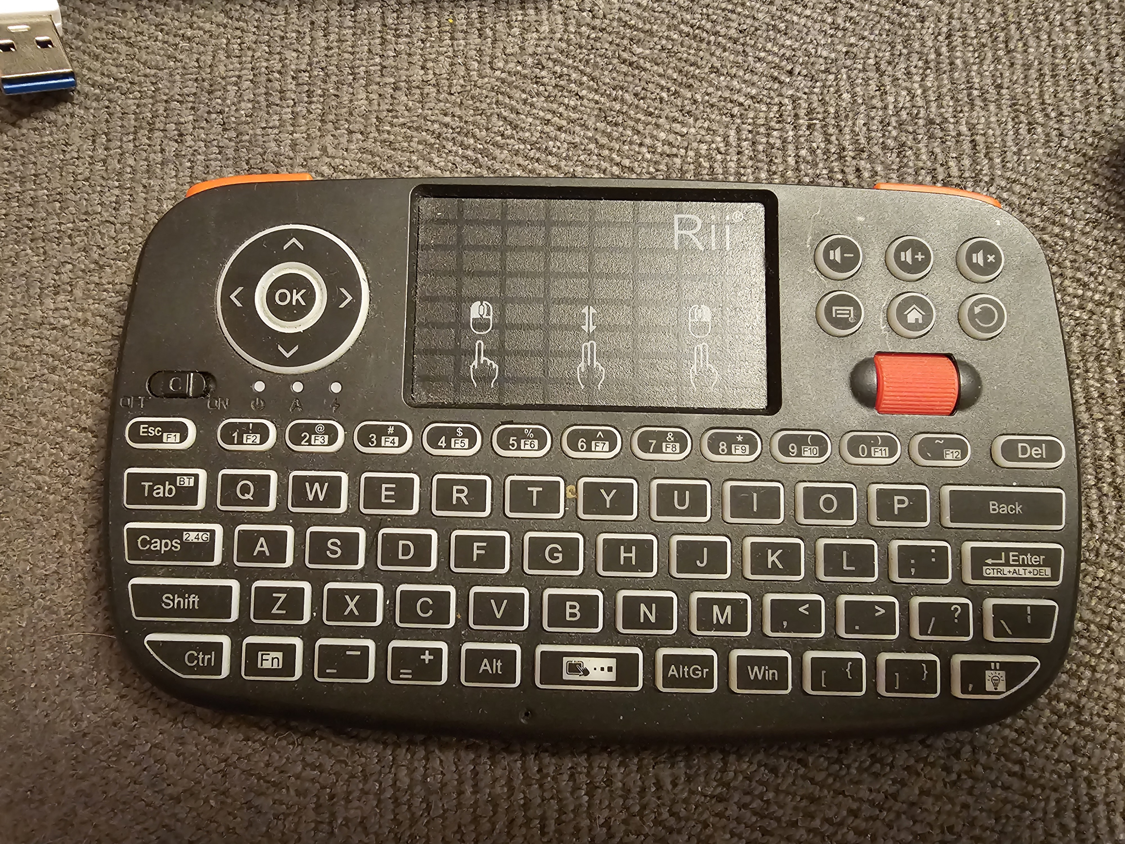 Rii Mini Wireless Keyboard with Touchpad