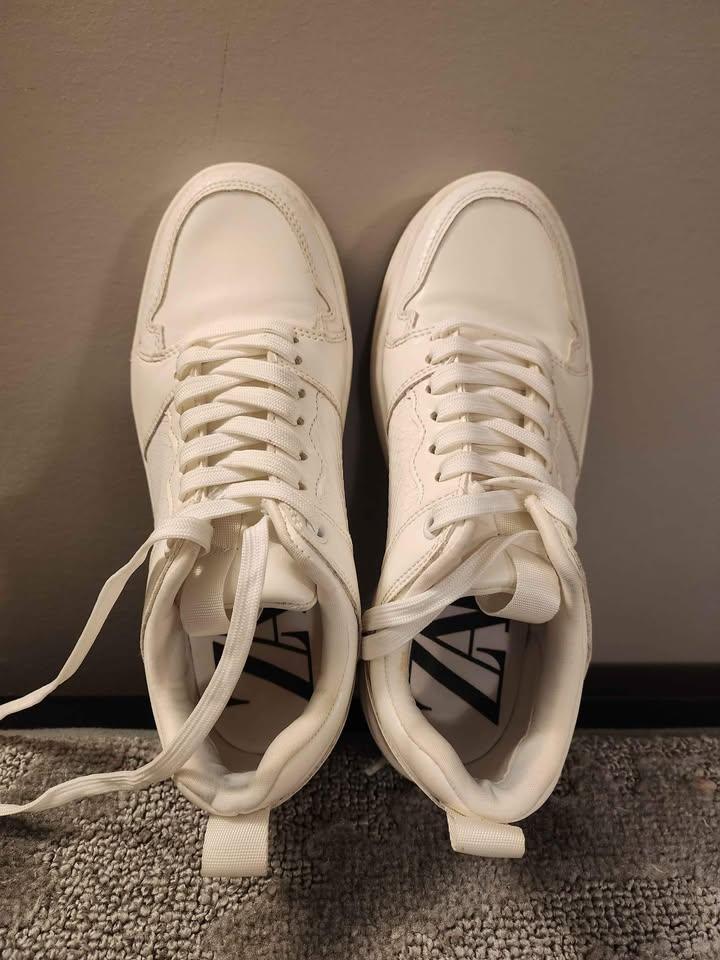 Zara White Sneakers - Size 35