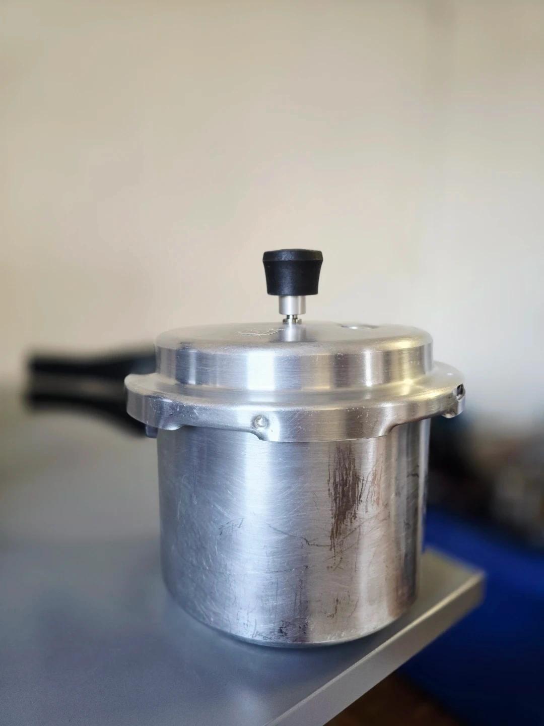 3 Liters Pigeon Pressure Cooker