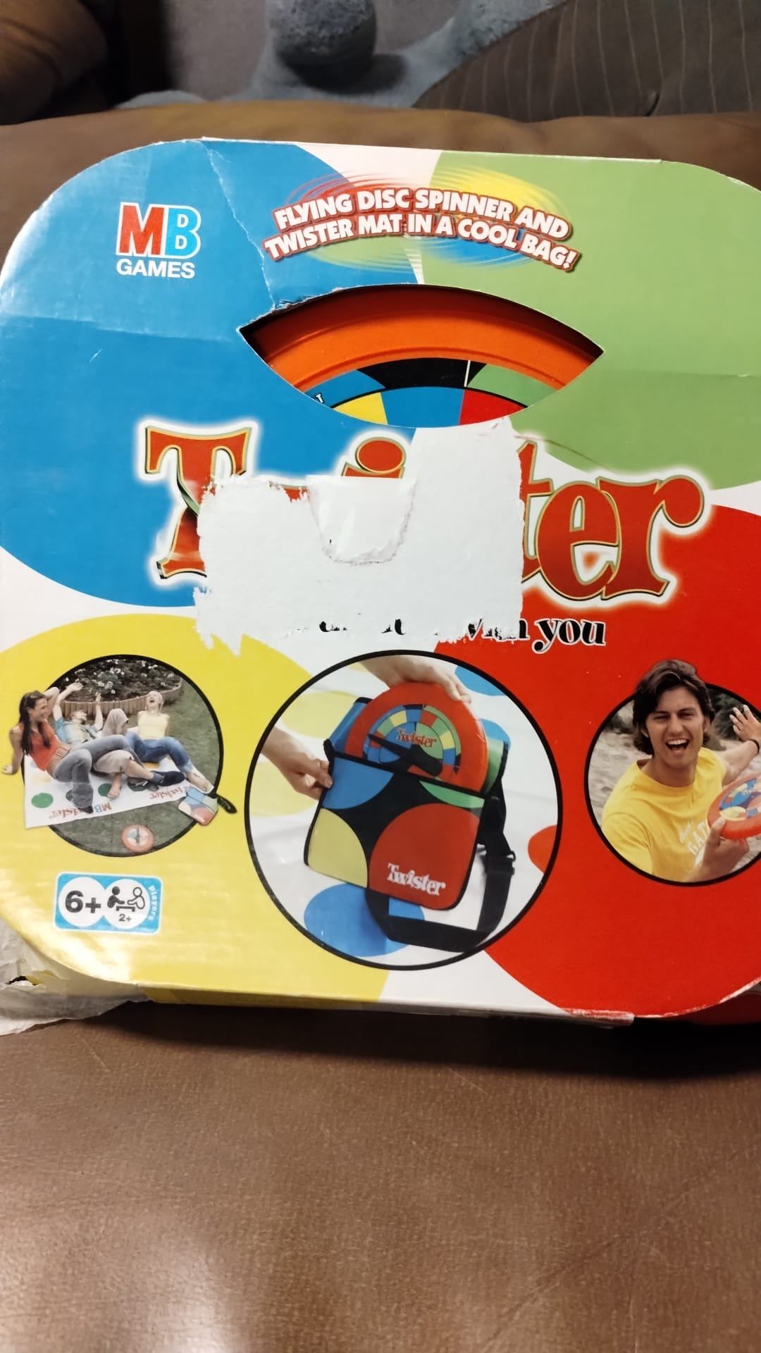 2004 Milton Bradley Twister Flying Disc Game NEW!!!