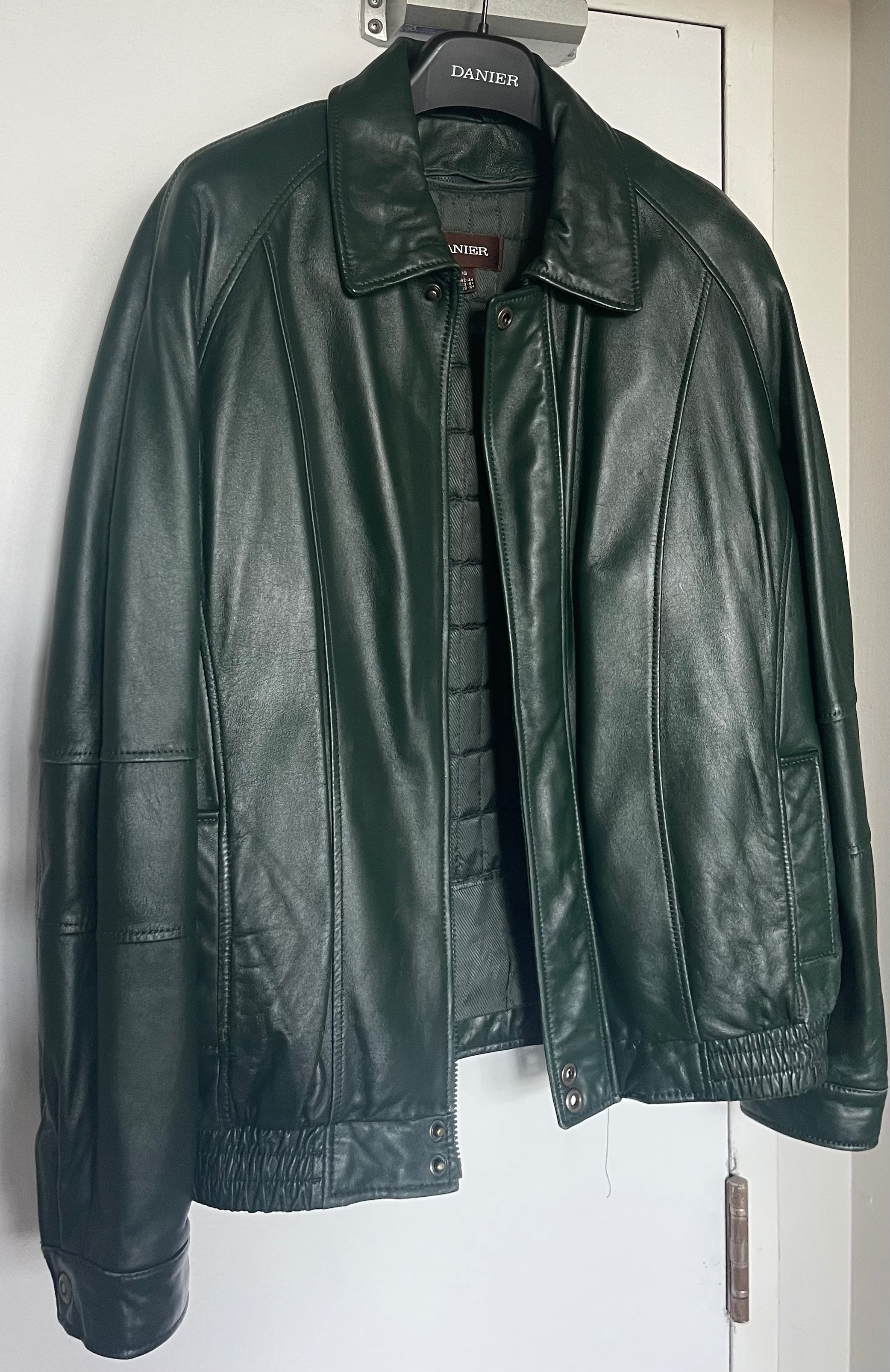 Vintage Green Danier Leather Jacket — Size Large
