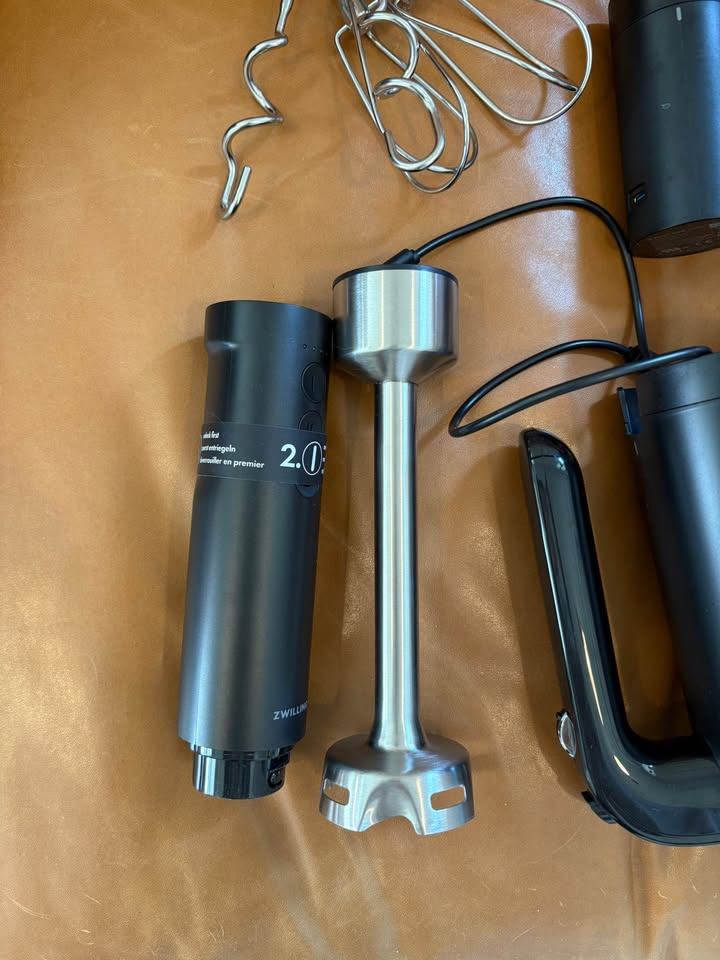 Zwilling XTEND Cordless Ultimate Set Hand - photo 2