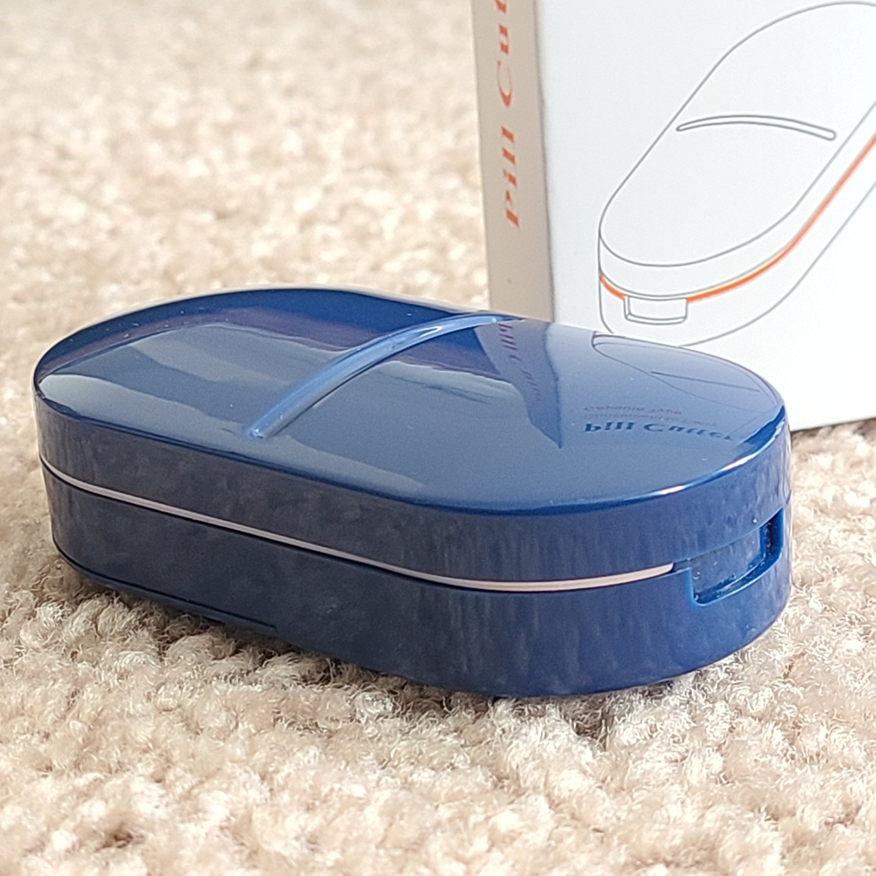 2-in-1 Portable Pill Splitter with Mini Compartment