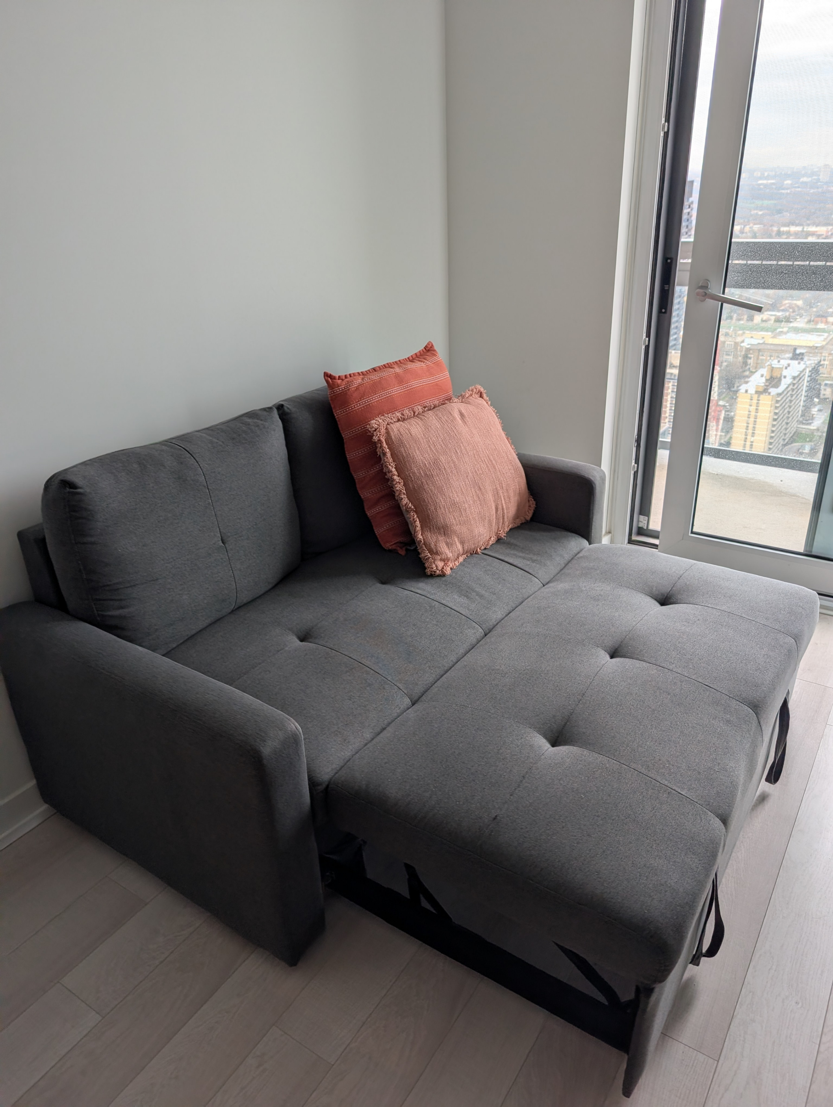 2-SEATER FABRIC PULL-OUT LOVESEAT SLEEPER SOFA