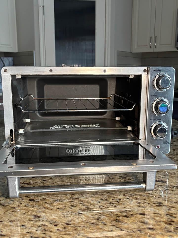 Cuisinart Convection Toaster Oven Broiler — TOB-60N2EC | 1800W - photo 5