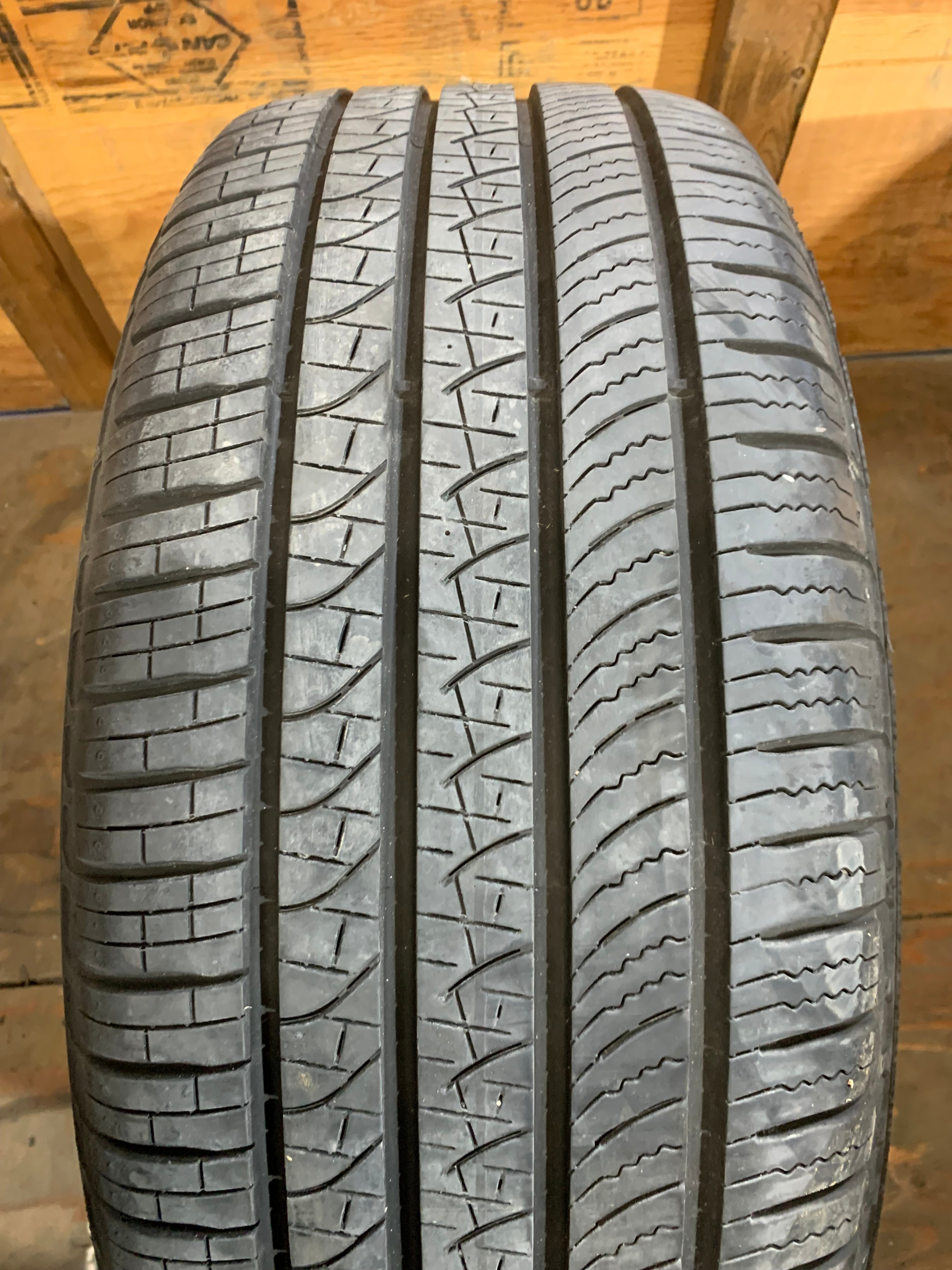 1 x single 255/50/20 M+S Pirelli scorpion zero A/S LR 80% tread