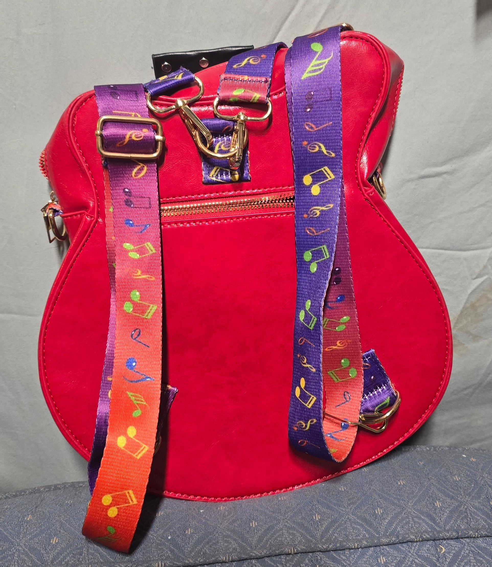 Guitar Shaped Purse/Backpack - photo 2