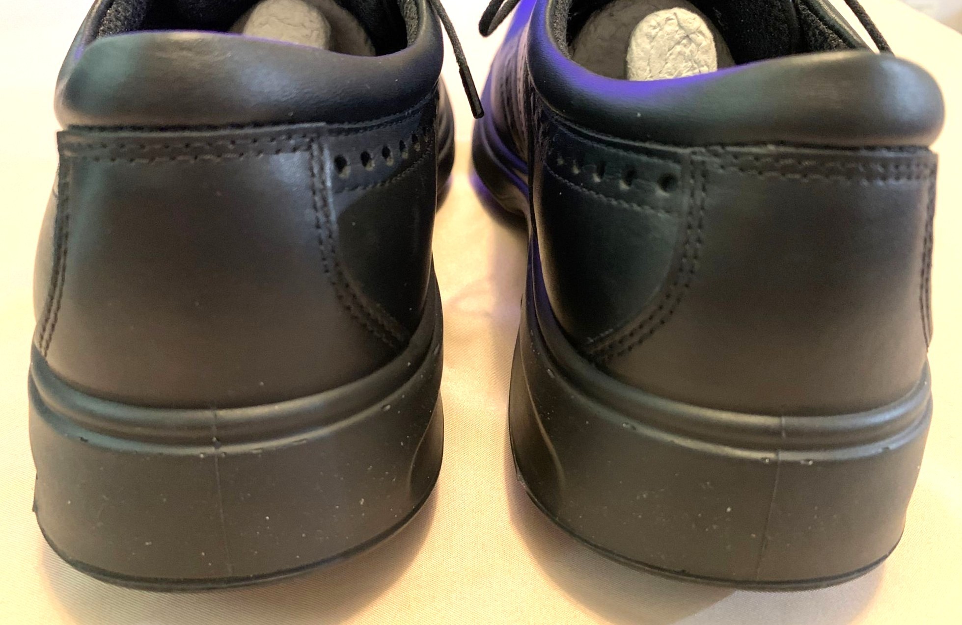 NEW ECCO Men Hydromax Golf Shoes EU 42 (US 8.5-9) + Spare Spikes - photo 4