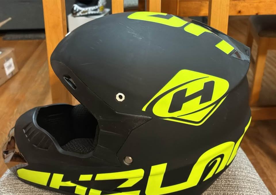 New Full Face MotorCross Motorcycle Helmet size Small and Med - photo 3