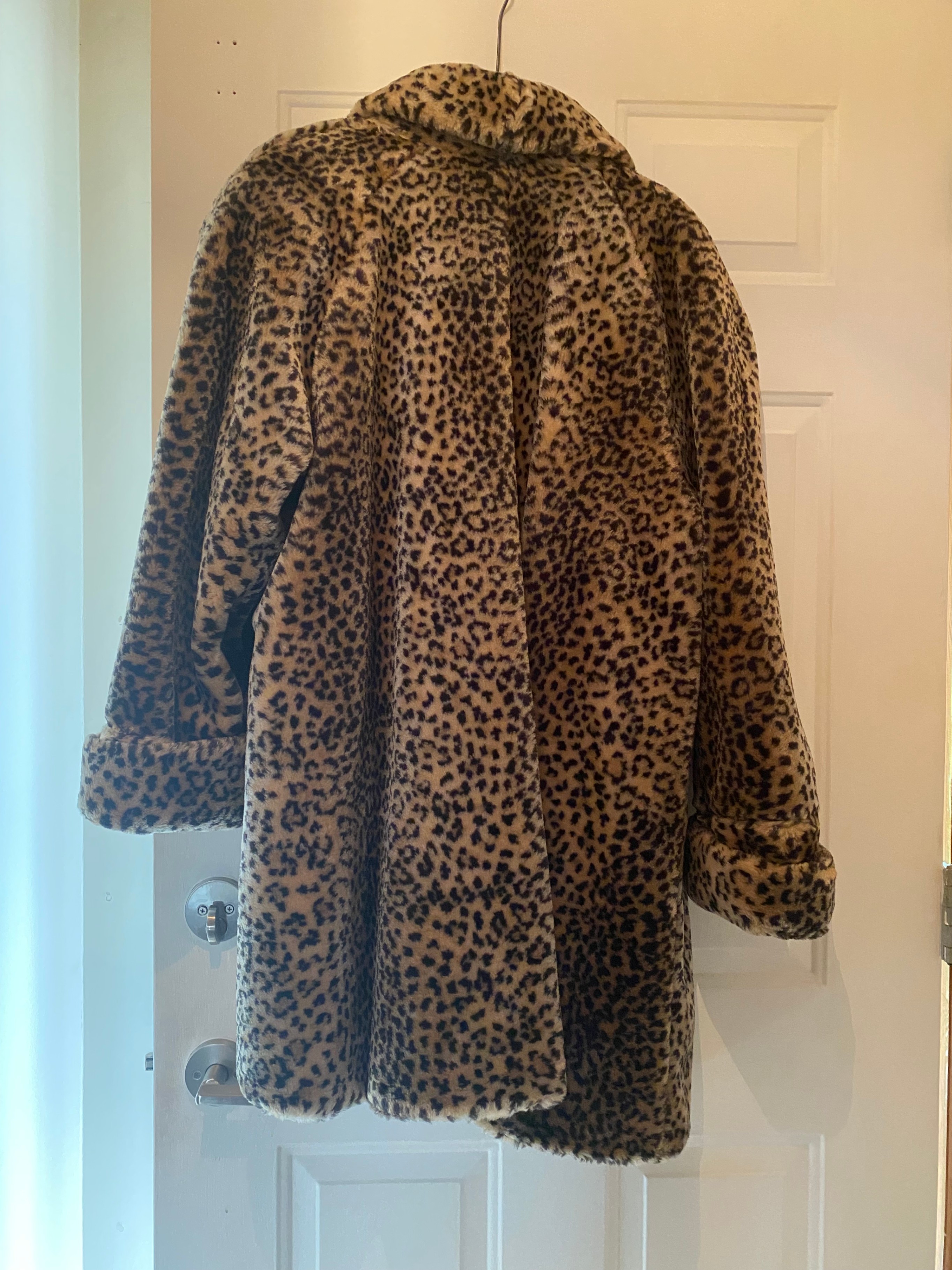 Reduced ! Monterey Leopard Print Faux Fur Coat – (XL) - photo 2